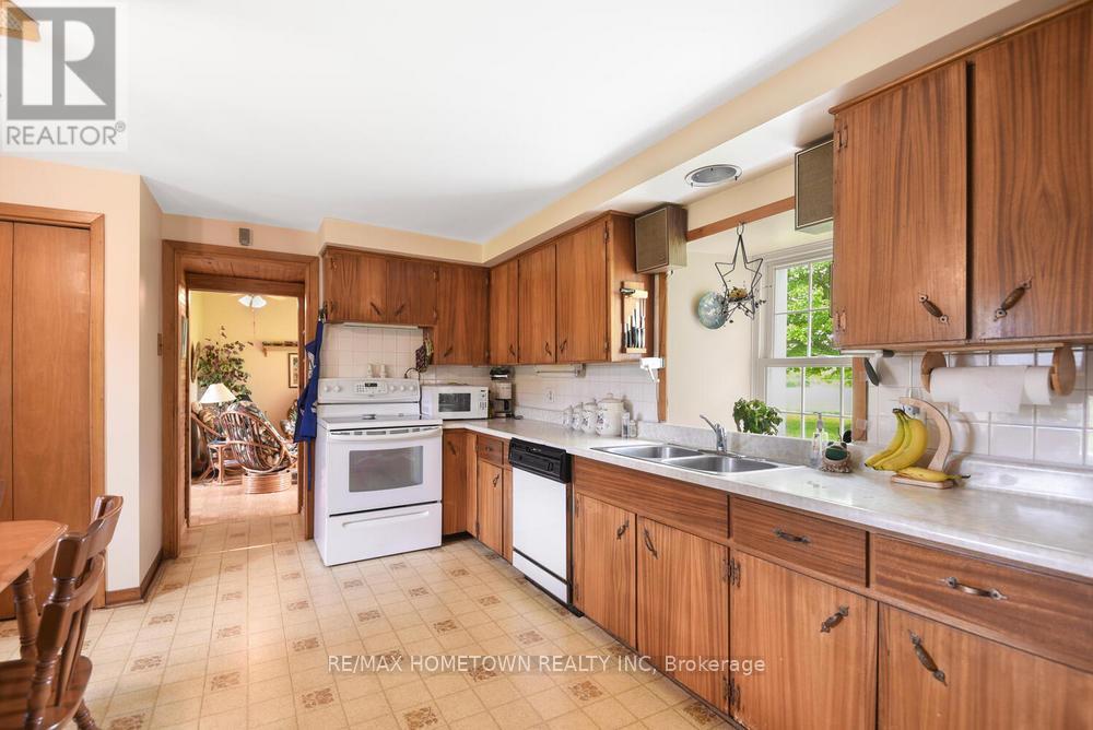 7460 County Road 28 Road, Elizabethtown-Kitley, Ontario  K0E 1A0 - Photo 6 - X12407670