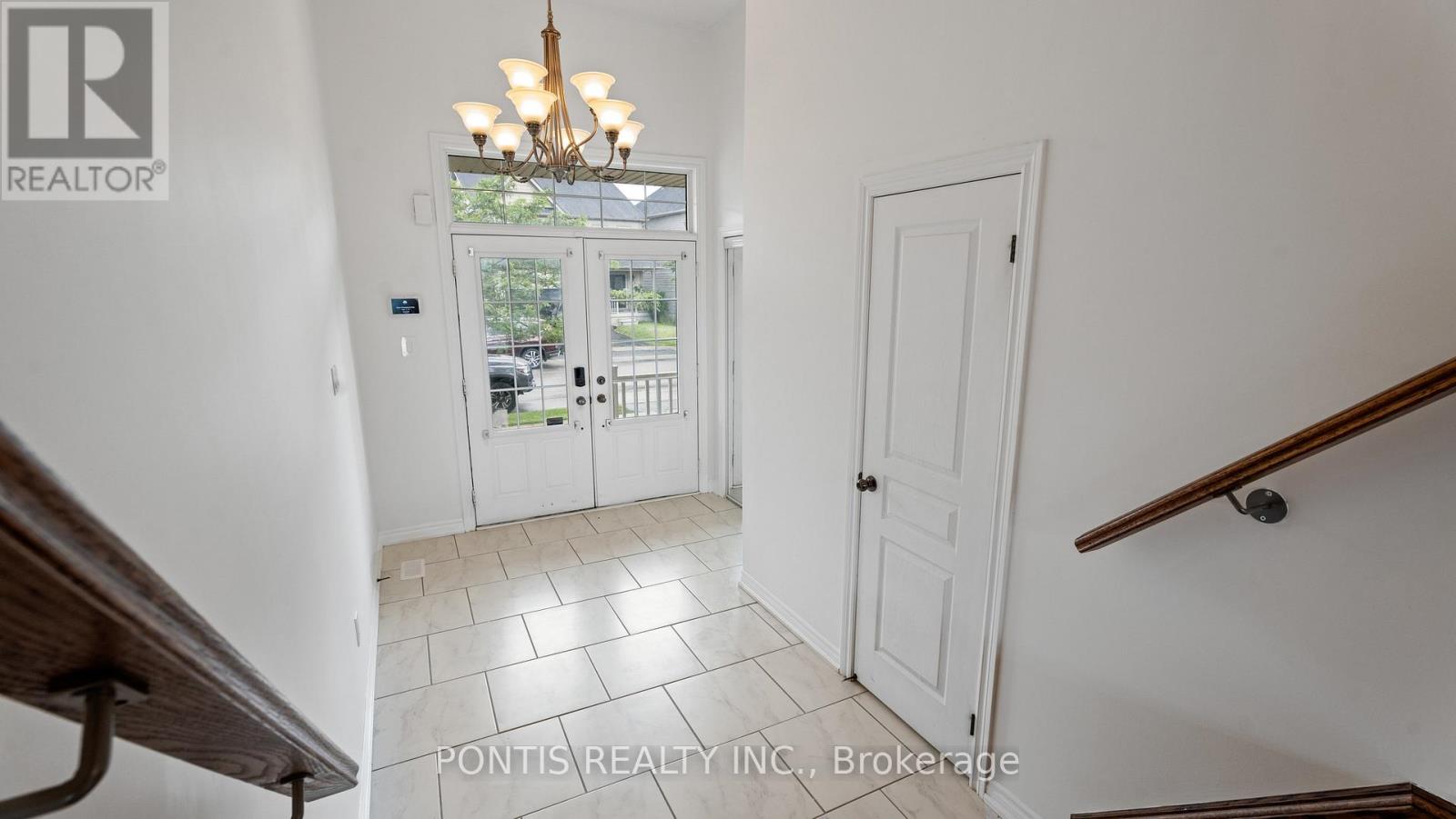 22 Mercer Avenue, Brantford, Ontario  N3T 0H1 - Photo 4 - X12407508