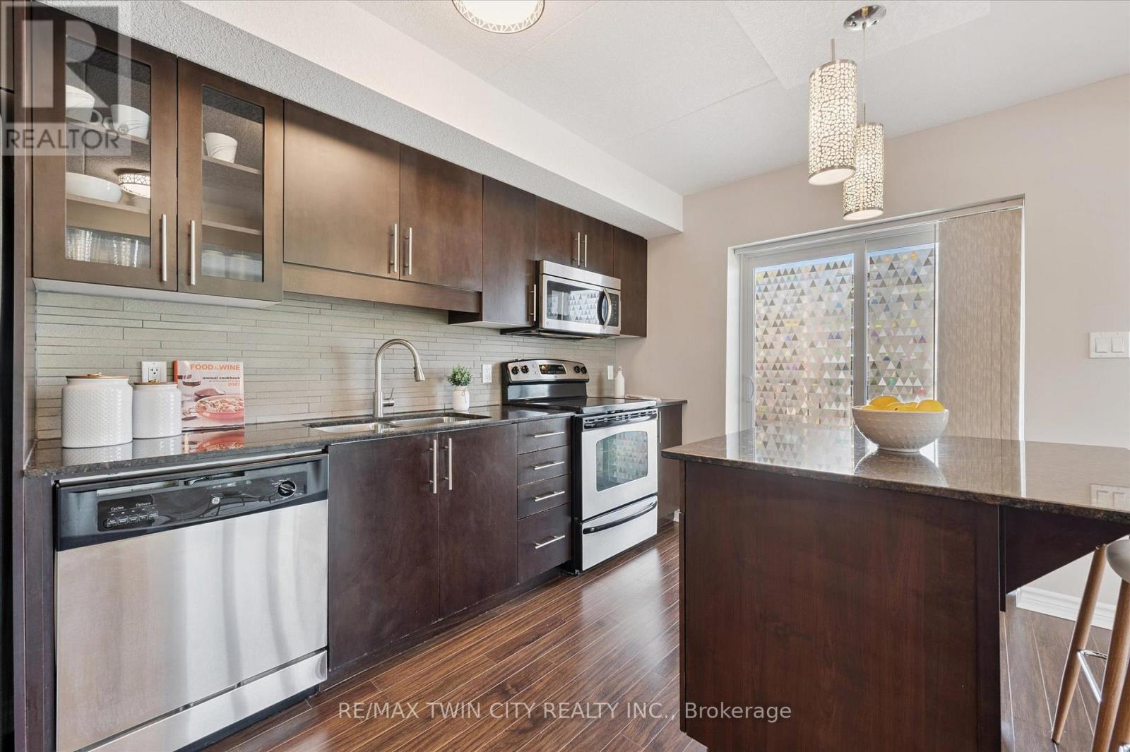 301 - 776 Laurelwood Drive, Waterloo, Ontario  N2V 0A8 - Photo 19 - X12407562