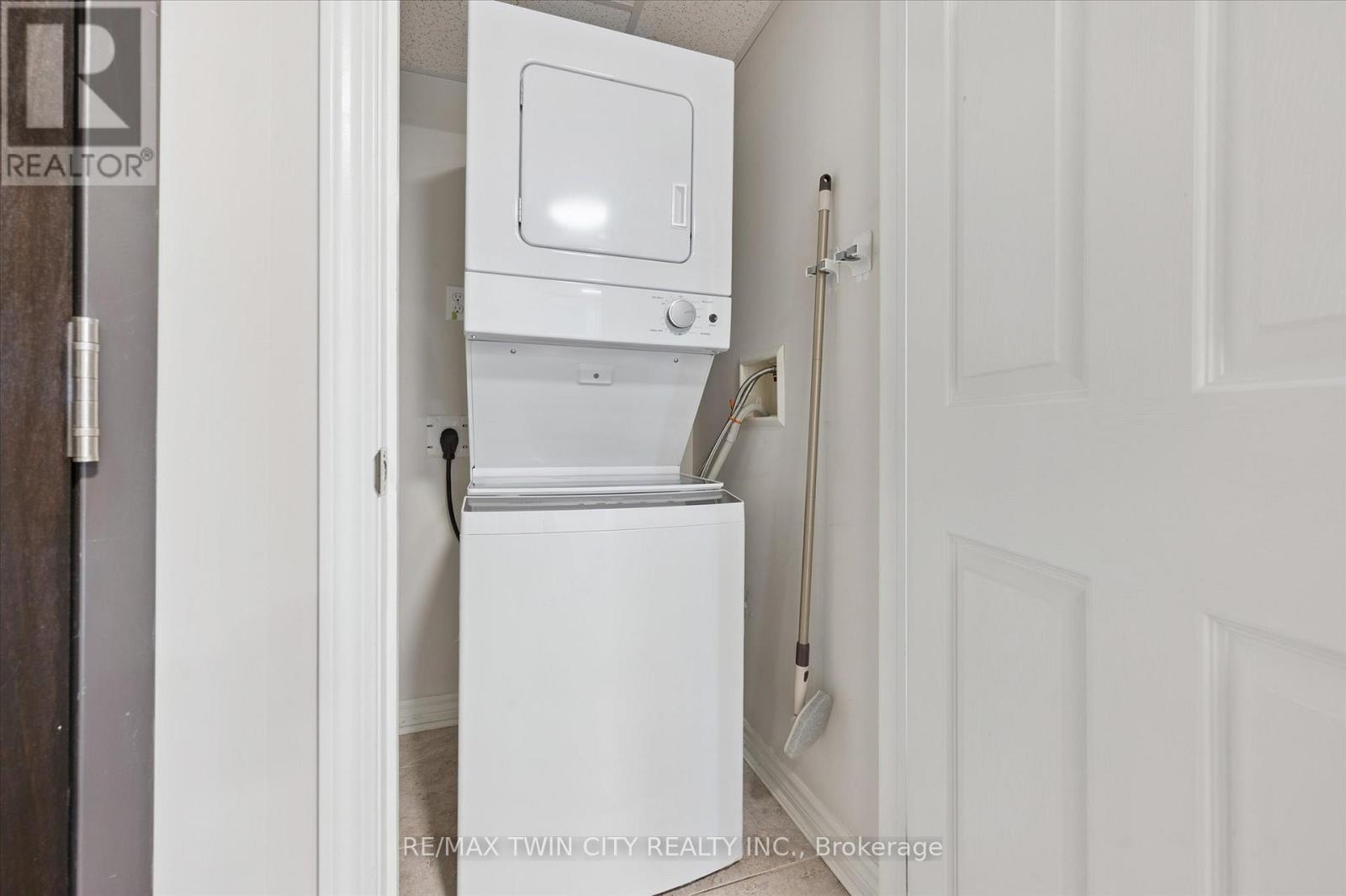 301 - 776 Laurelwood Drive, Waterloo, Ontario  N2V 0A8 - Photo 29 - X12407562