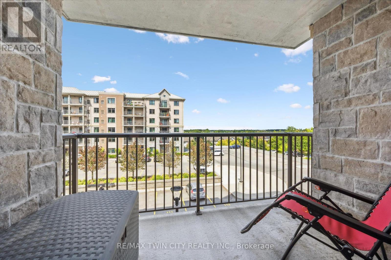301 - 776 Laurelwood Drive, Waterloo, Ontario  N2V 0A8 - Photo 30 - X12407562