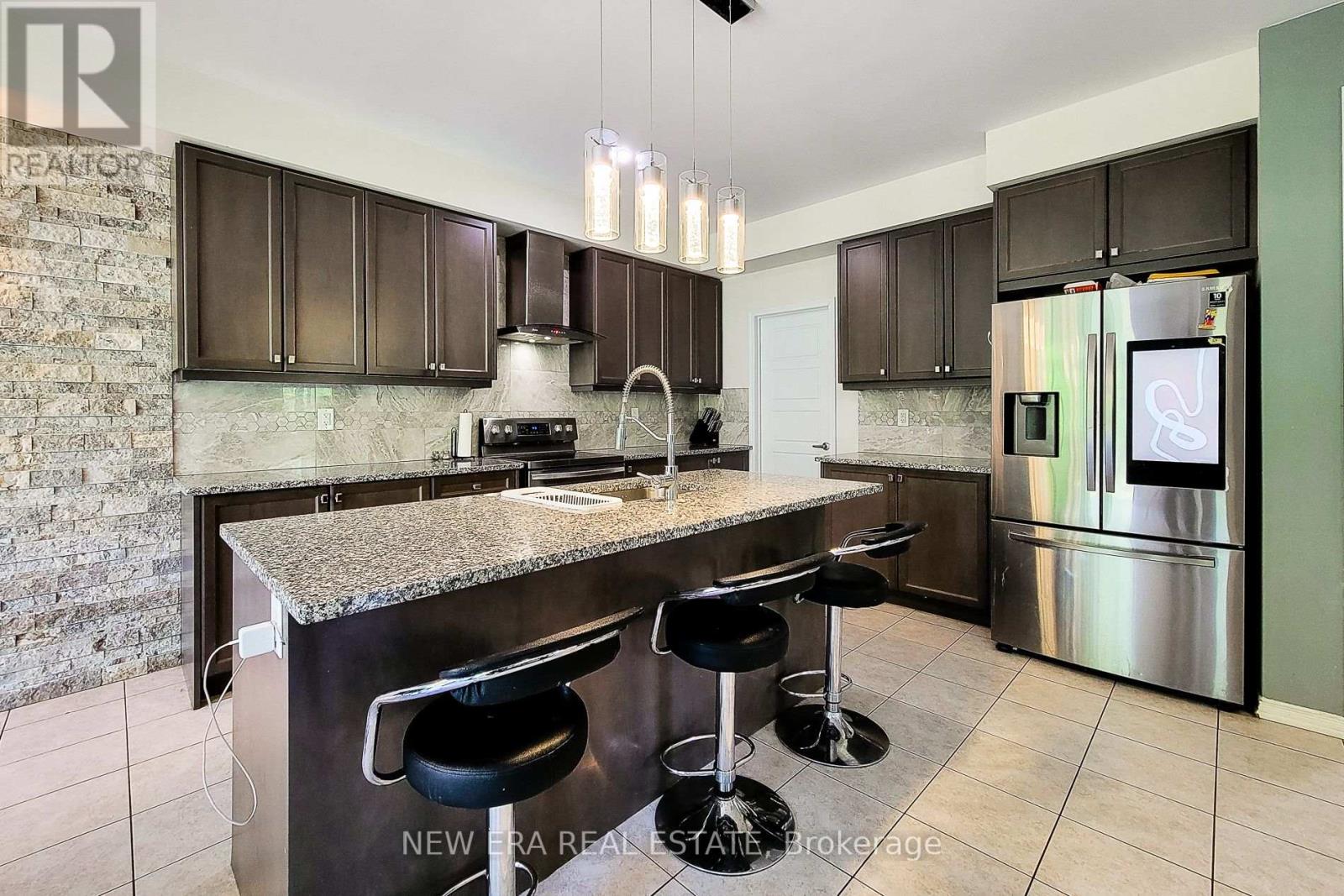 65 Cactus Crescent, Hamilton, Ontario  L8J 0M4 - Photo 15 - X12407572