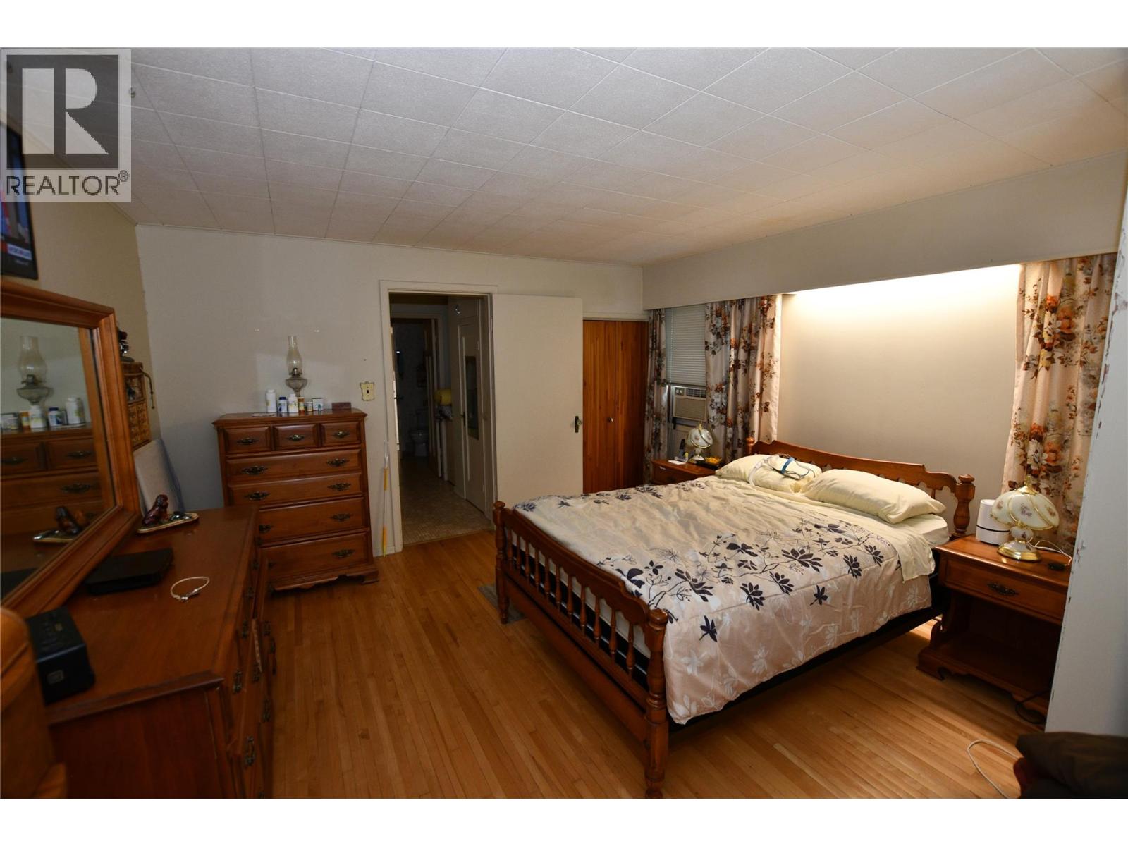 421 Wade Avenue E, Penticton, British Columbia  V2A 1T1 - Photo 30 - 10363040