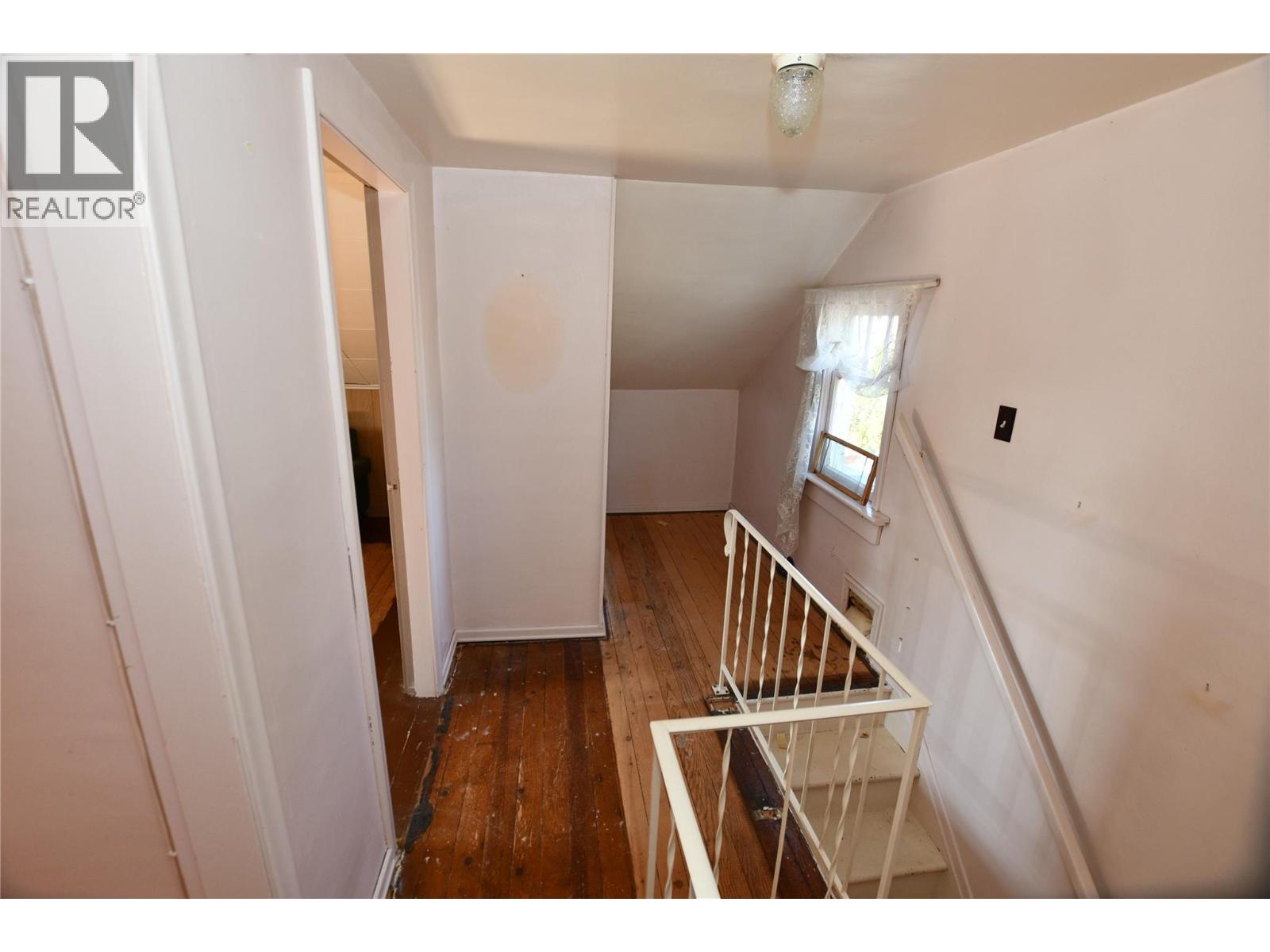 421 Wade Avenue E, Penticton, British Columbia  V2A 1T1 - Photo 27 - 10363040