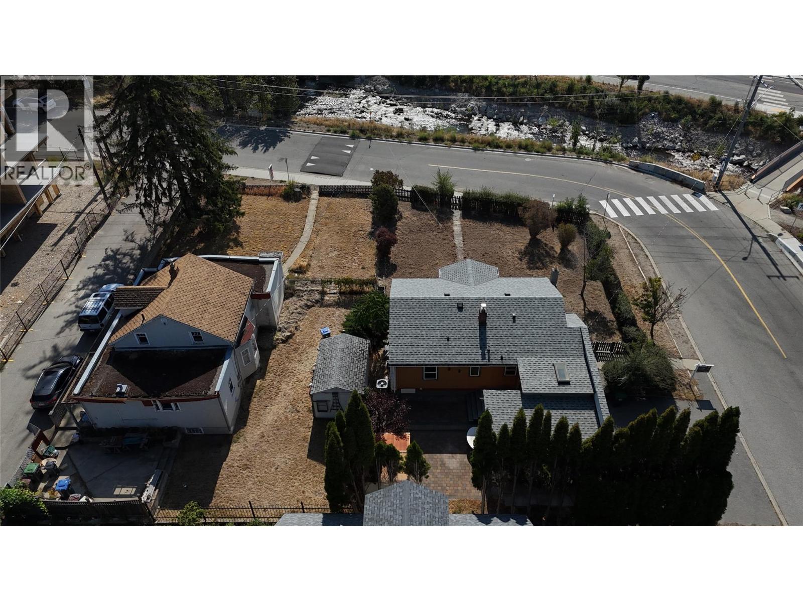 421 Wade Avenue E, Penticton, British Columbia  V2A 1T1 - Photo 7 - 10363040