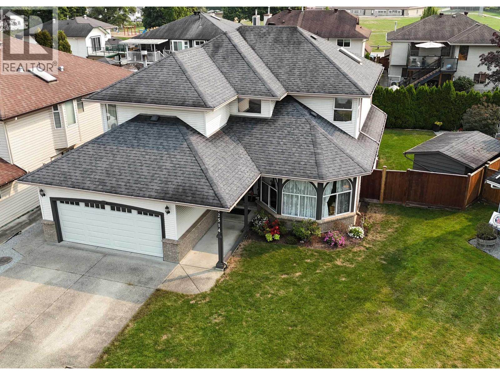 12514 220 Street, Maple Ridge, British Columbia  V2X 0V6 - Photo 1 - R3048589