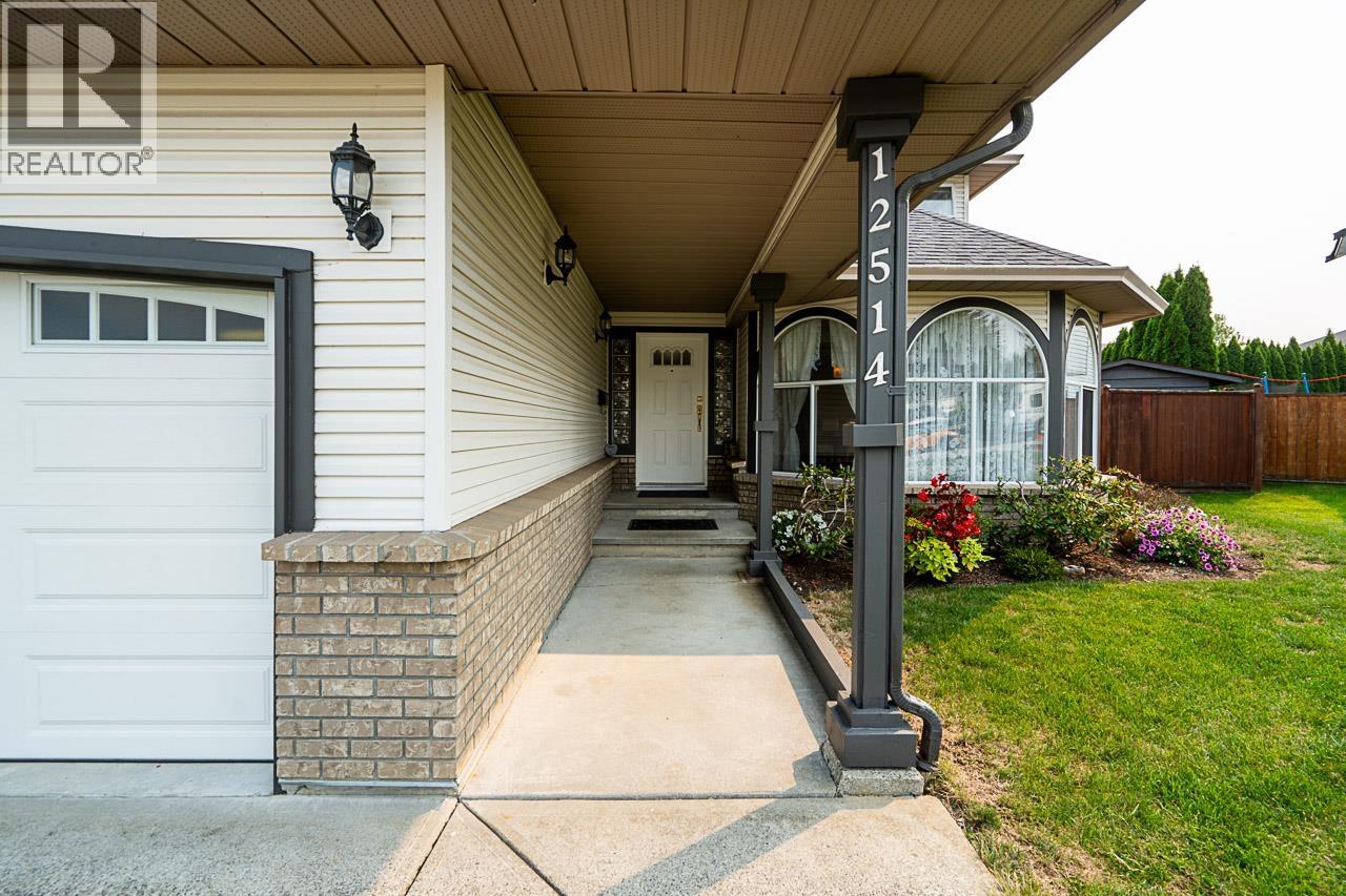 12514 220 Street, Maple Ridge, British Columbia  V2X 0V6 - Photo 3 - R3048589