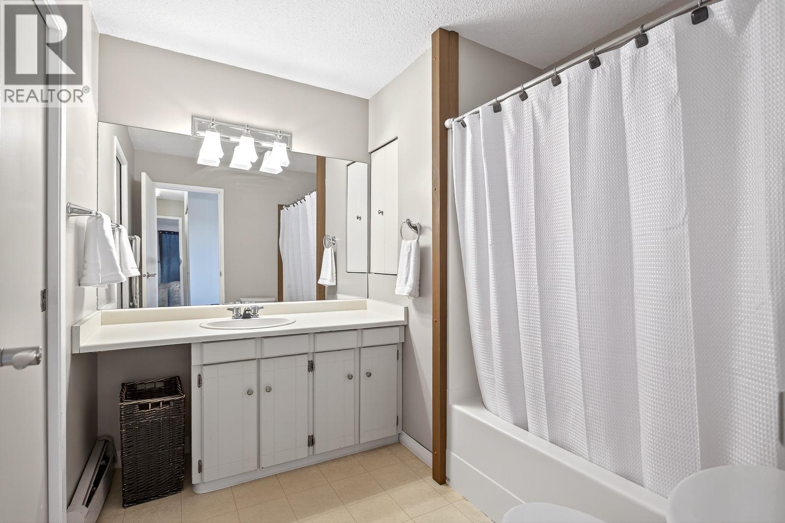 11767 190 Street, Pitt Meadows, British Columbia  V3Y 1Y2 - Photo 25 - R3048593