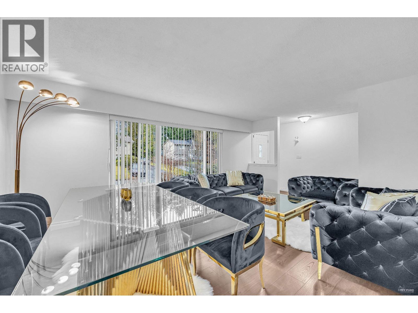 22938 Fuller Avenue, Maple Ridge, British Columbia  V2X 3C5 - Photo 3 - R3048651