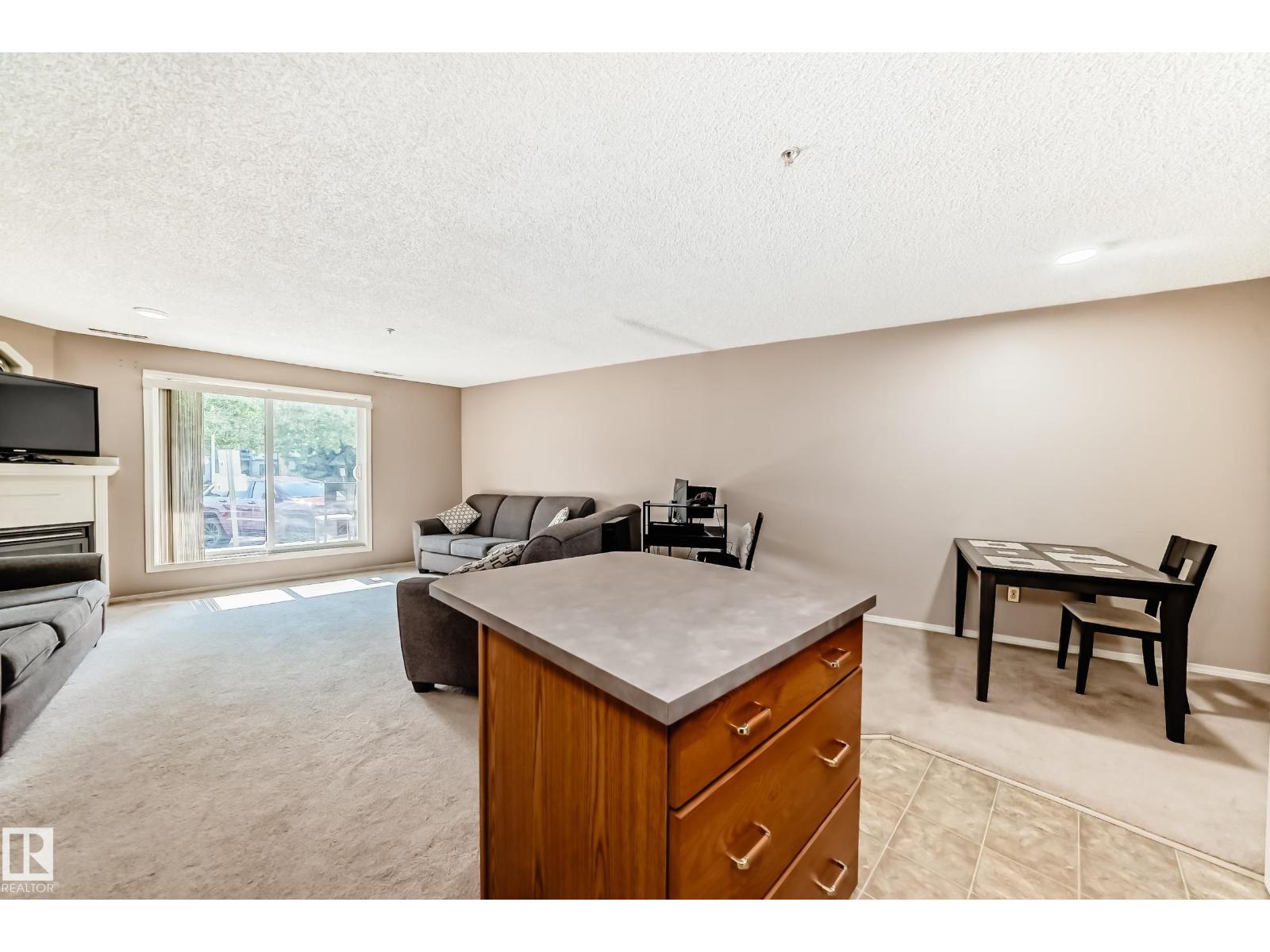 #138 16311 95 St Nw, Edmonton, Alberta  T6Z 3Y5 - Photo 4 - E4458021