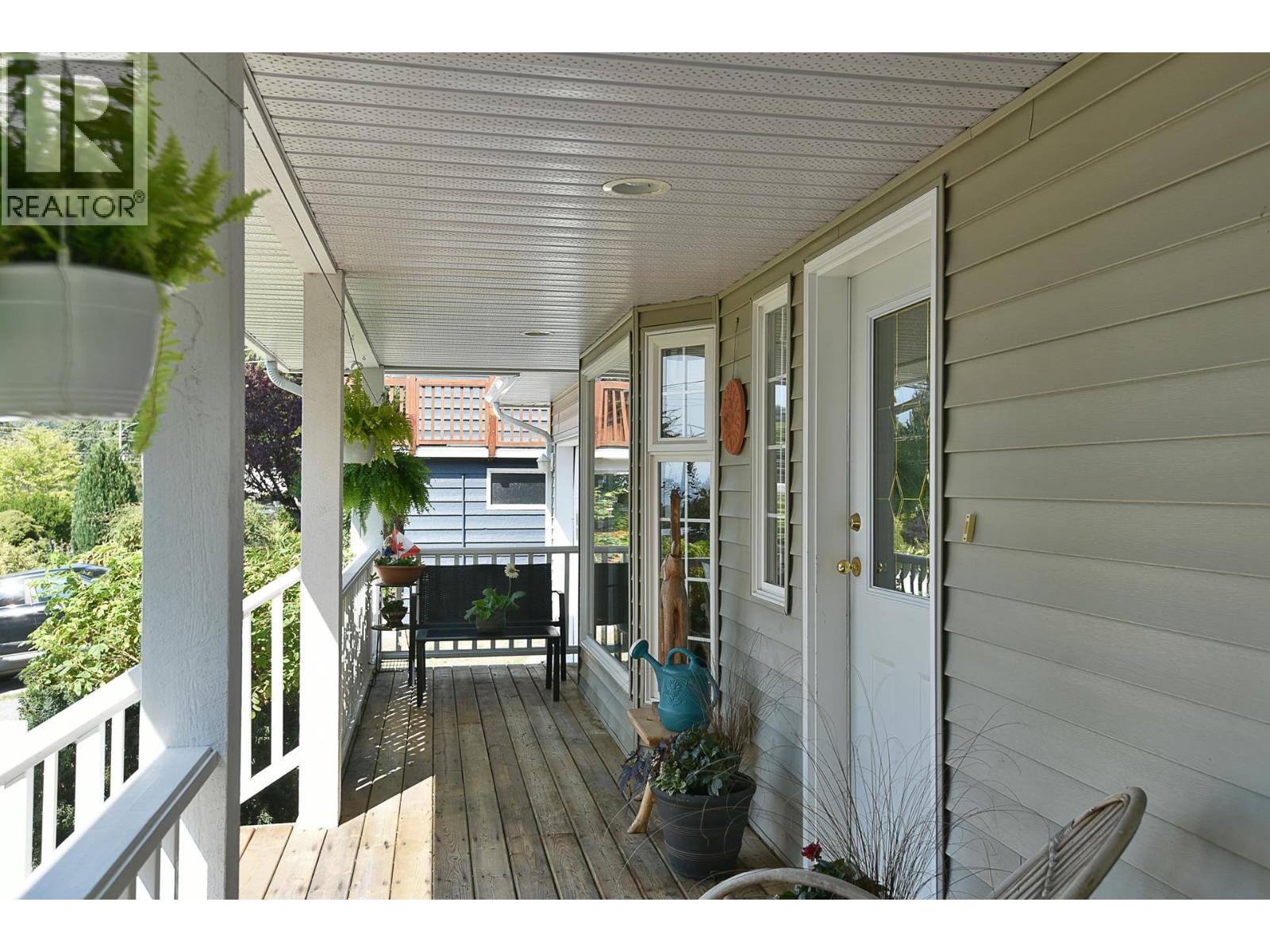 4716 Whitaker Road, Sechelt, British Columbia V7Z 0E6 - Photo 17 - R3047659