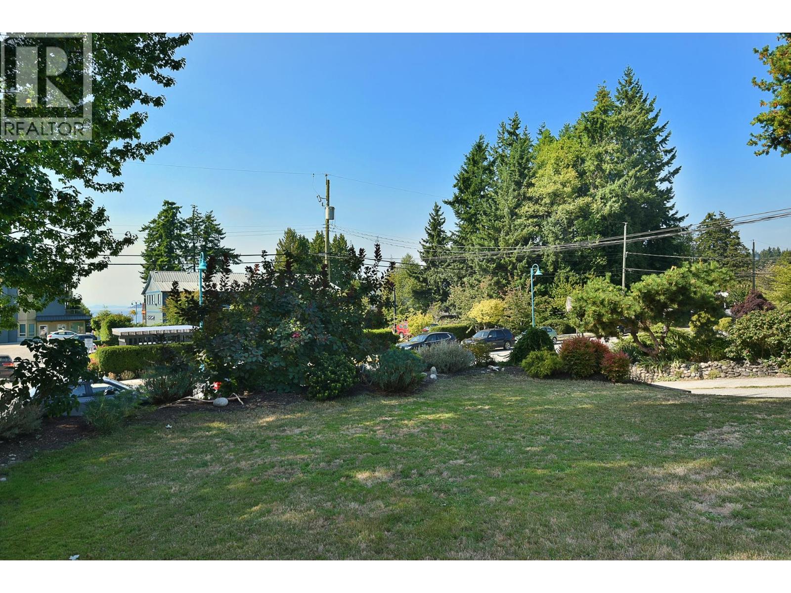 4716 Whitaker Road, Sechelt, British Columbia V7Z 0E6 - Photo 19 - R3047659