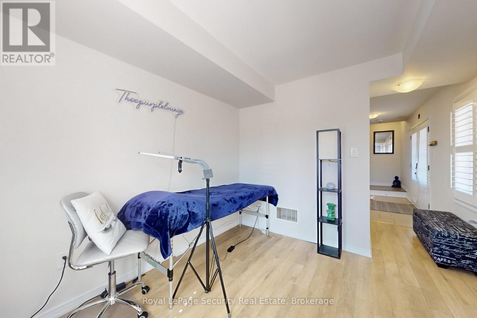 55 Golden Springs Drive, Brampton, Ontario  L7A 0C7 - Photo 41 - W12400781
