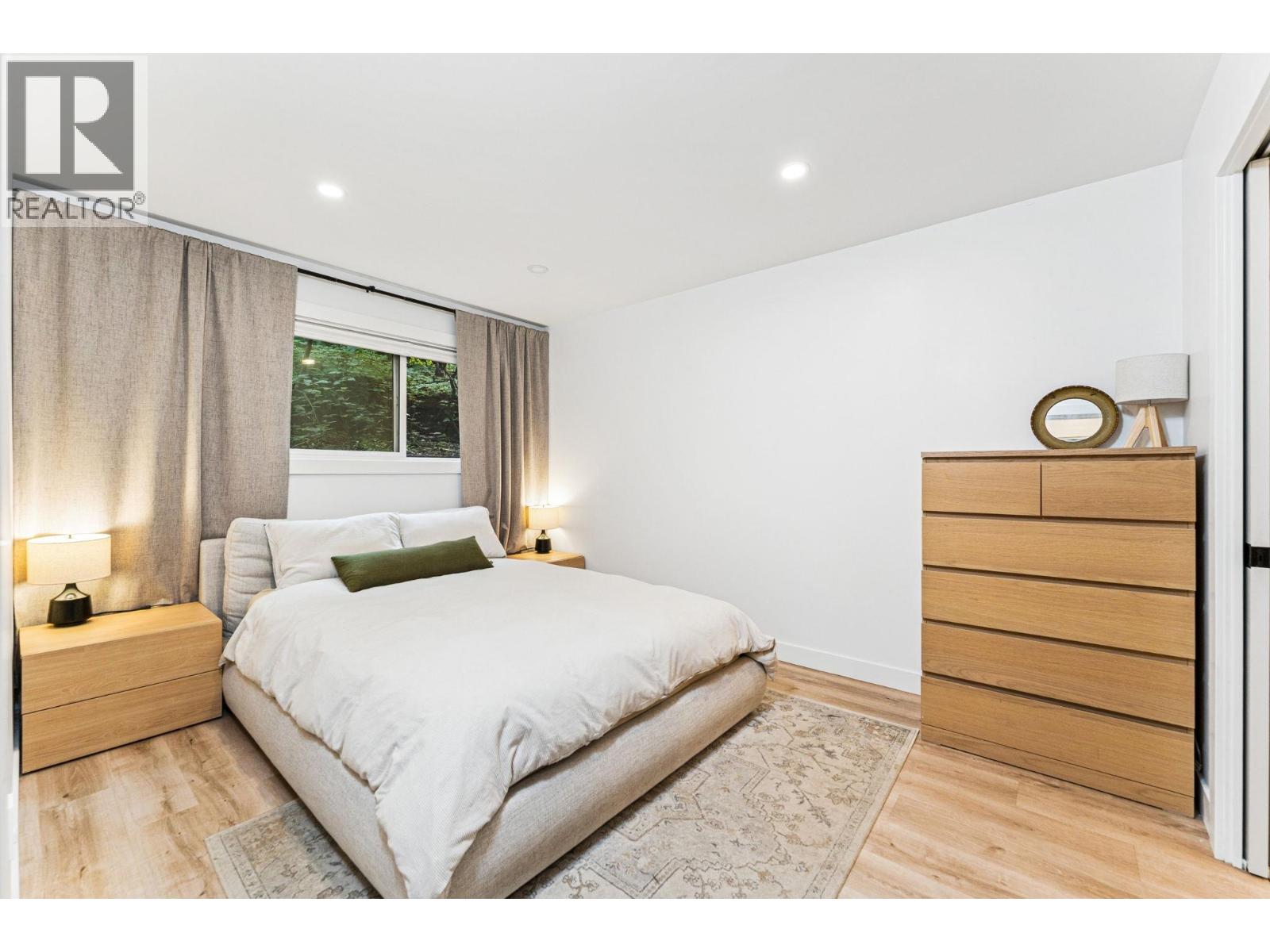 1053 Old Lillooet Road, North Vancouver, British Columbia  V7J 3H6 - Photo 16 - R3048595