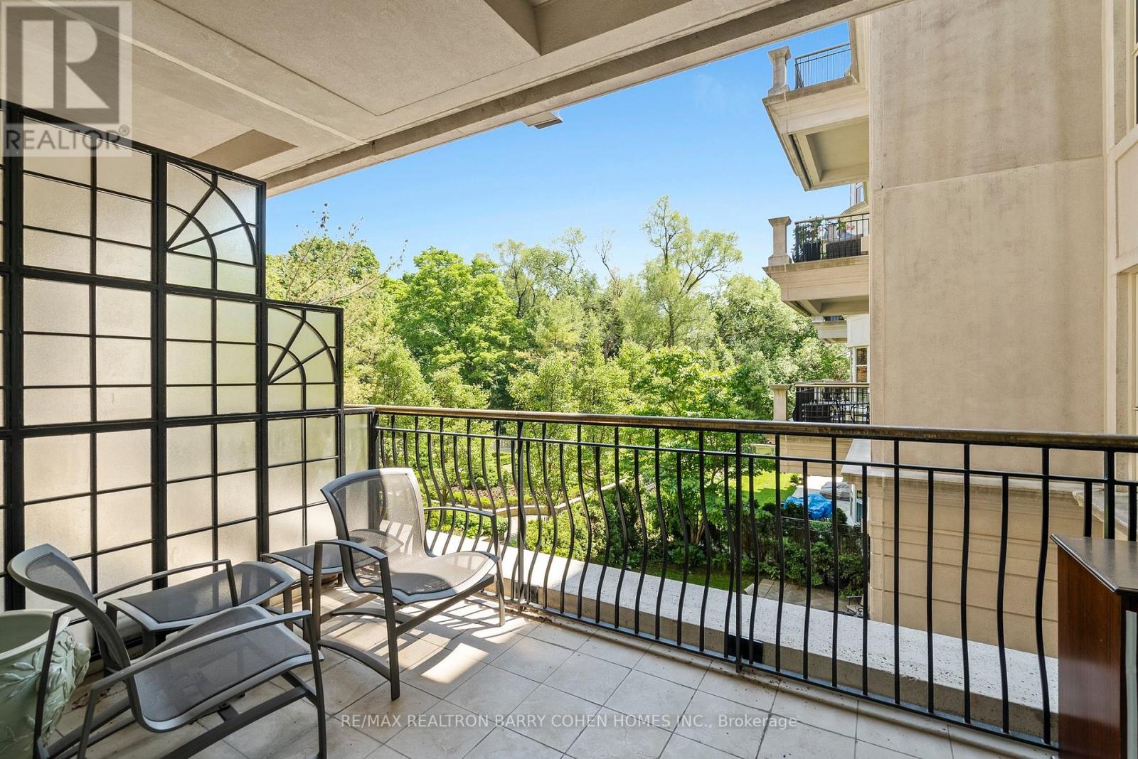 204 - 1 Post Road, Toronto (Bridle Path-Sunnybrook-York Mills), Ontario  M3B 3R4 - Photo 18 - C12407634