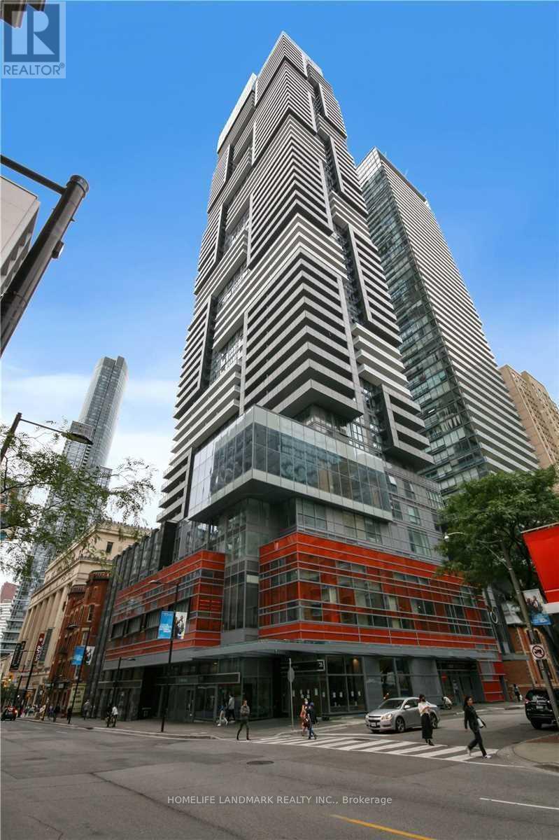 2902 - 7 GRENVILLE STREET, Toronto, Ontario