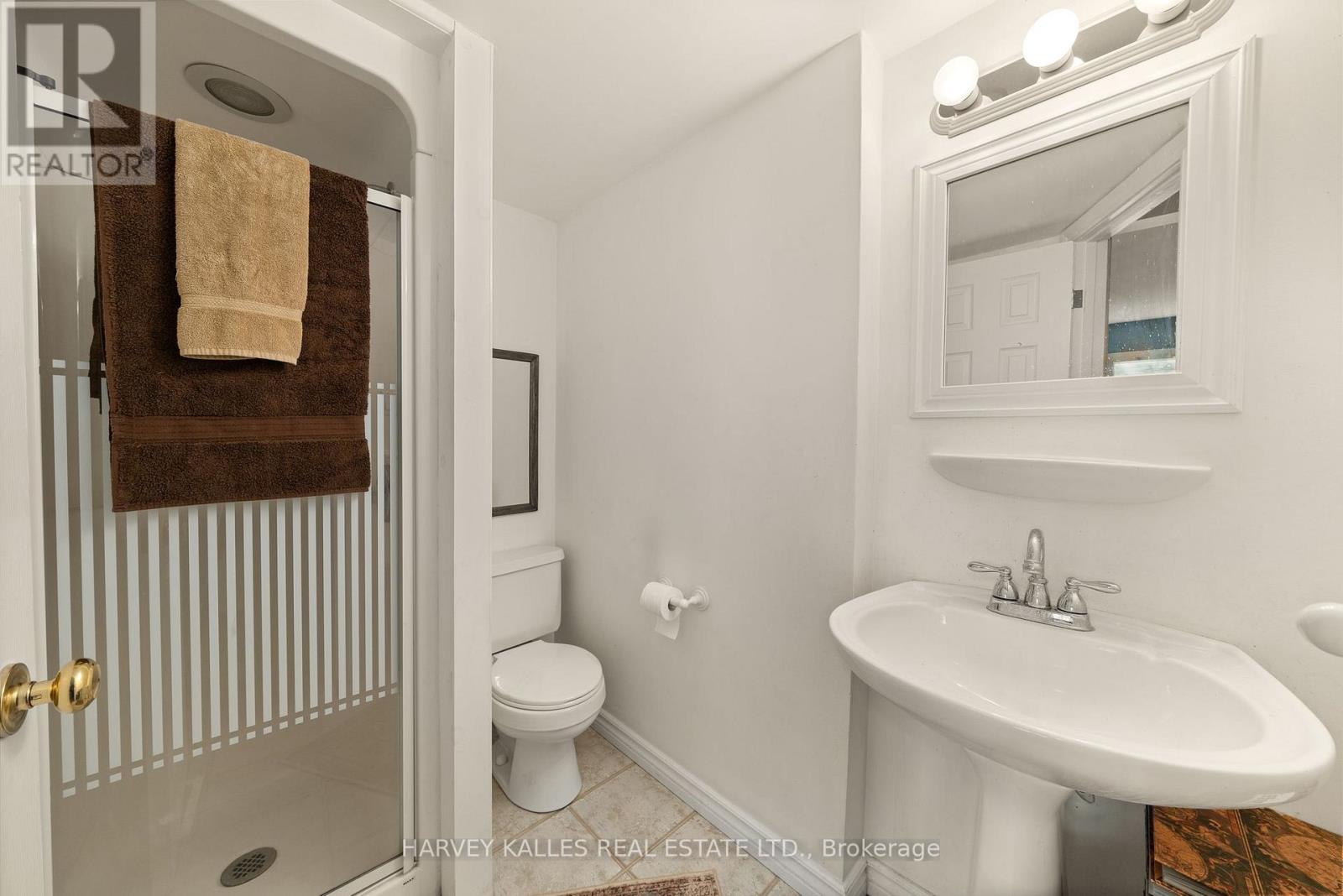 13667 Loyalist Parkway, Prince Edward County, Ontario  K0K 2T0 - Photo 22 - X12369439