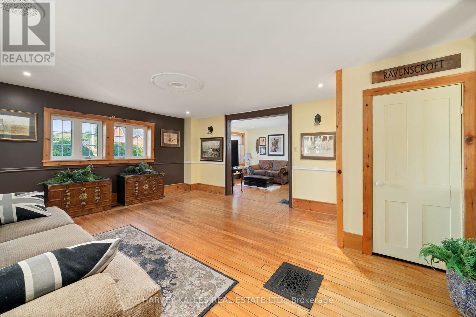 13667 Loyalist Parkway, Prince Edward County, Ontario  K0K 2T0 - Photo 14 - X12369439