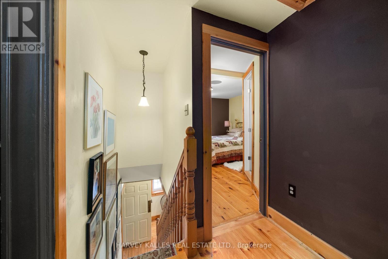 13667 Loyalist Parkway, Prince Edward County, Ontario  K0K 2T0 - Photo 20 - X12369439