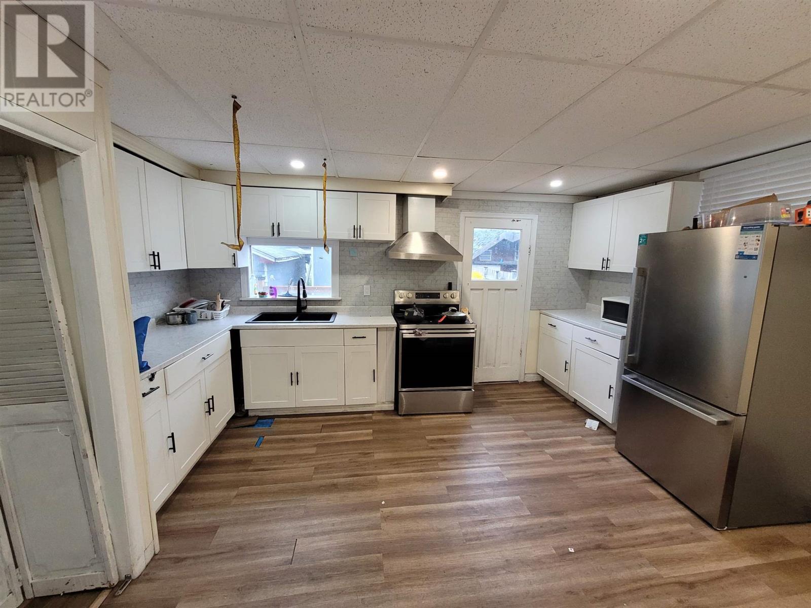 31 Cathcart St, Sault Ste. Marie, Ontario  P6A 1C9 - Photo 4 - SM252531