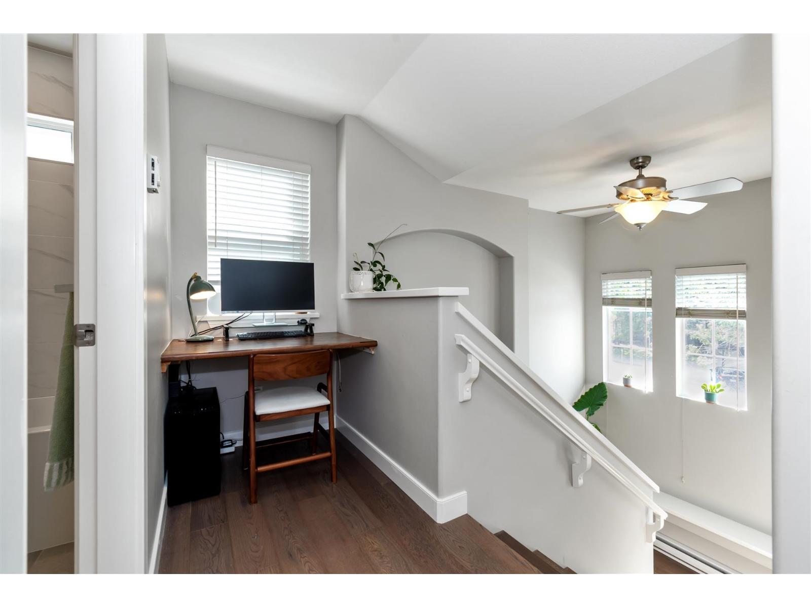 3342 Rosemary Heights Crescent, Surrey, British Columbia  V3Z 0K7 - Photo 15 - R3048620