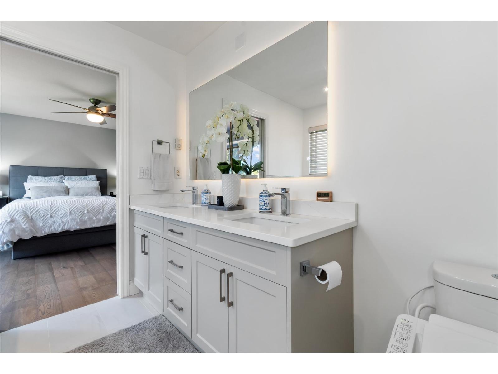 3342 Rosemary Heights Crescent, Surrey, British Columbia  V3Z 0K7 - Photo 18 - R3048620