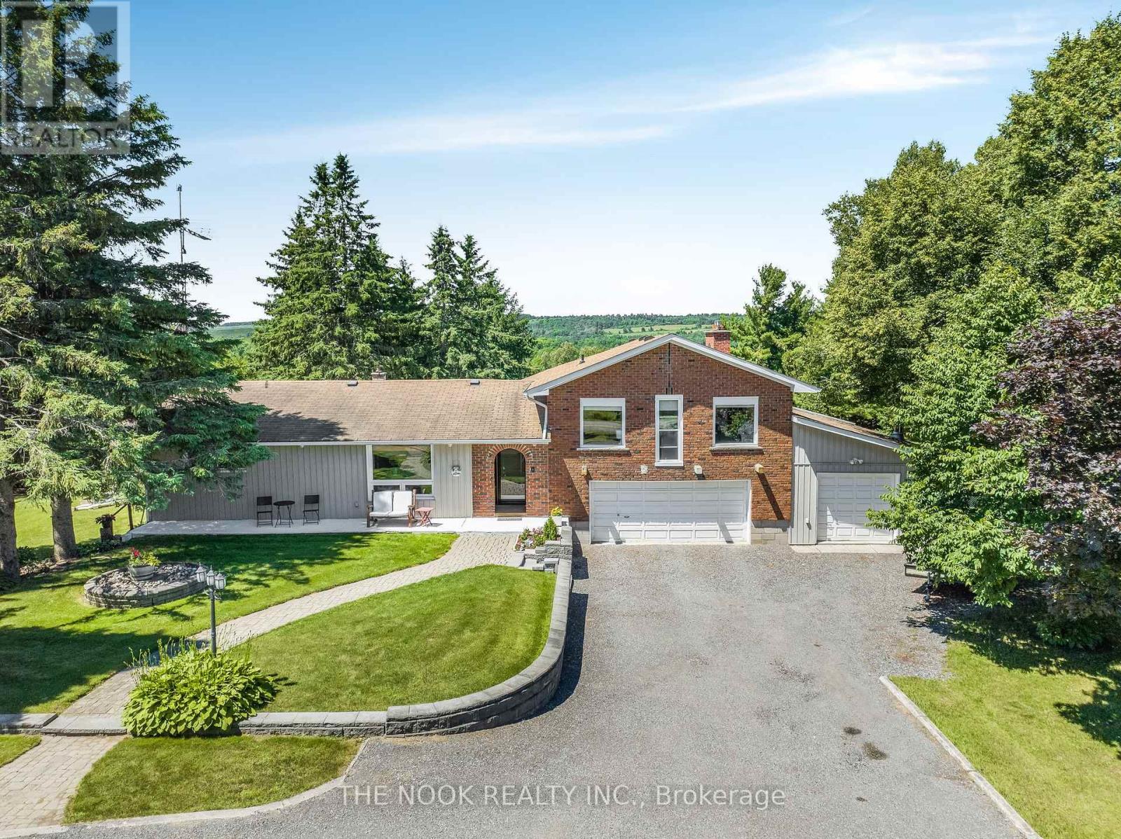 201 Ski Hill Road, Kawartha Lakes, Ontario  L0A 1A0 - Photo 1 - X12407708