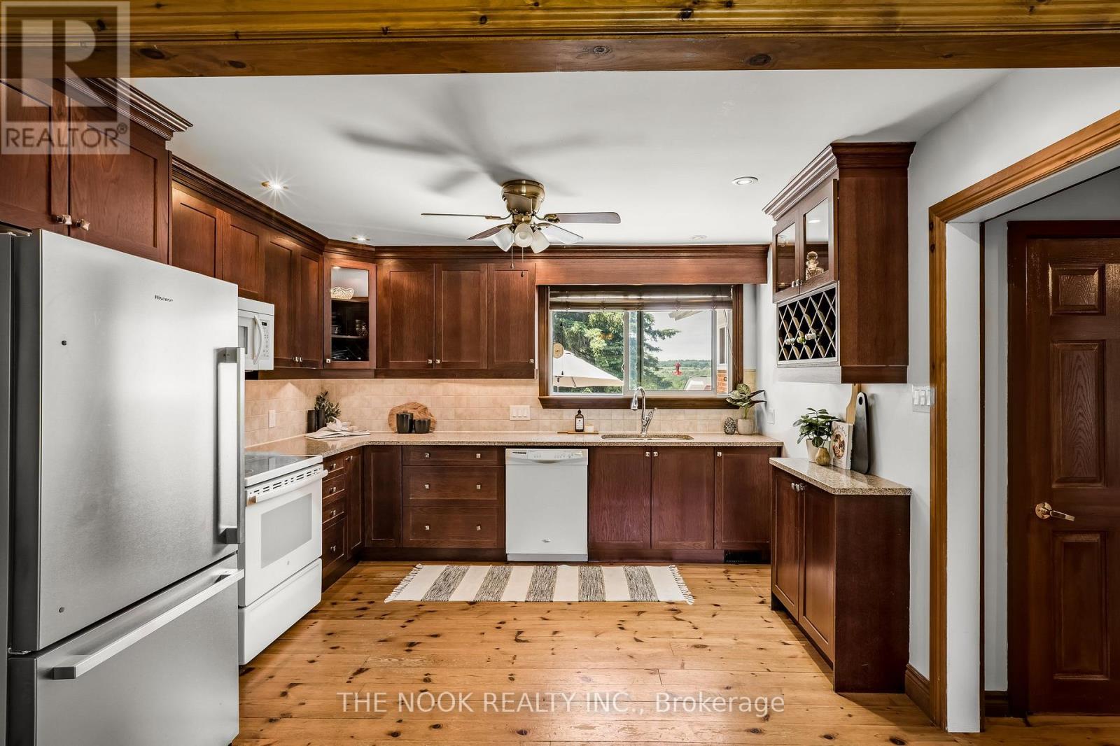 201 Ski Hill Road, Kawartha Lakes, Ontario  L0A 1A0 - Photo 8 - X12407708