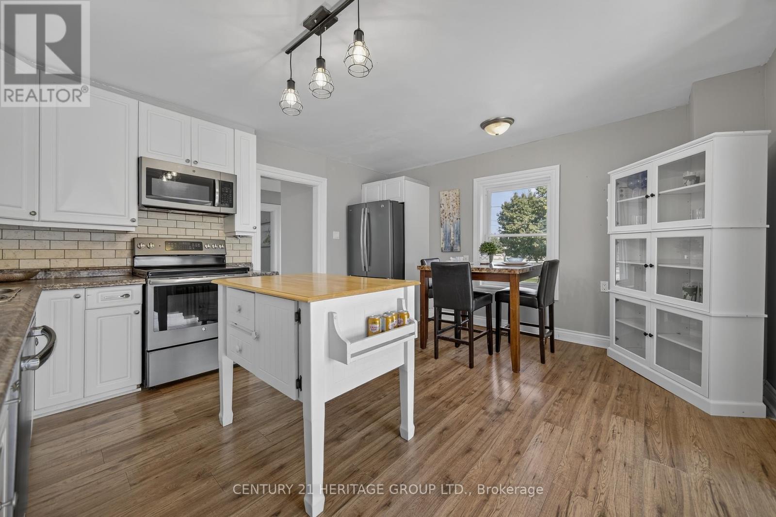 397 Mara Road, Brock, Ontario  L0K 1A0 - Photo 4 - N12407669
