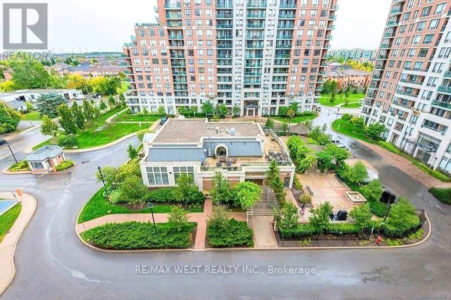 802 - 350 Red Maple Road N, Richmond Hill, Ontario  L4C 0T5 - Photo 2 - N12407671