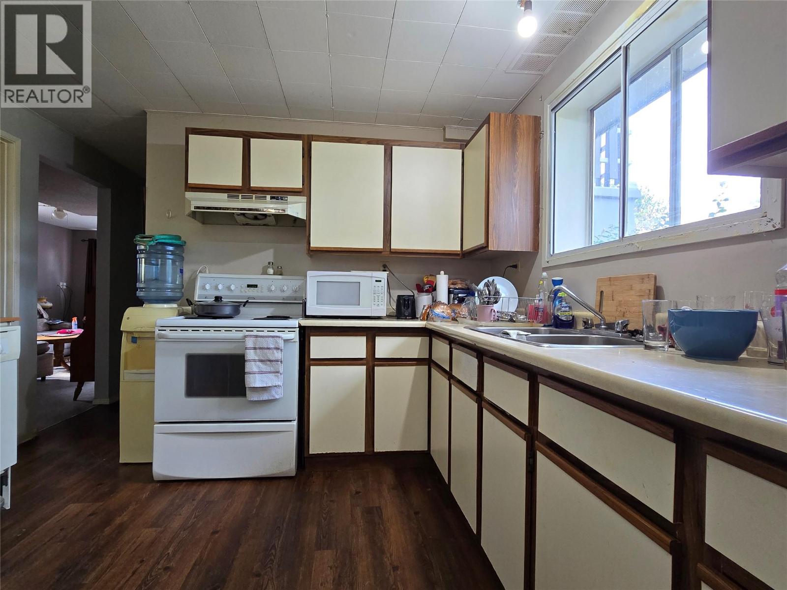 100 Barnes Street, Ashcroft, British Columbia  V0K 1A0 - Photo 17 - 10355448