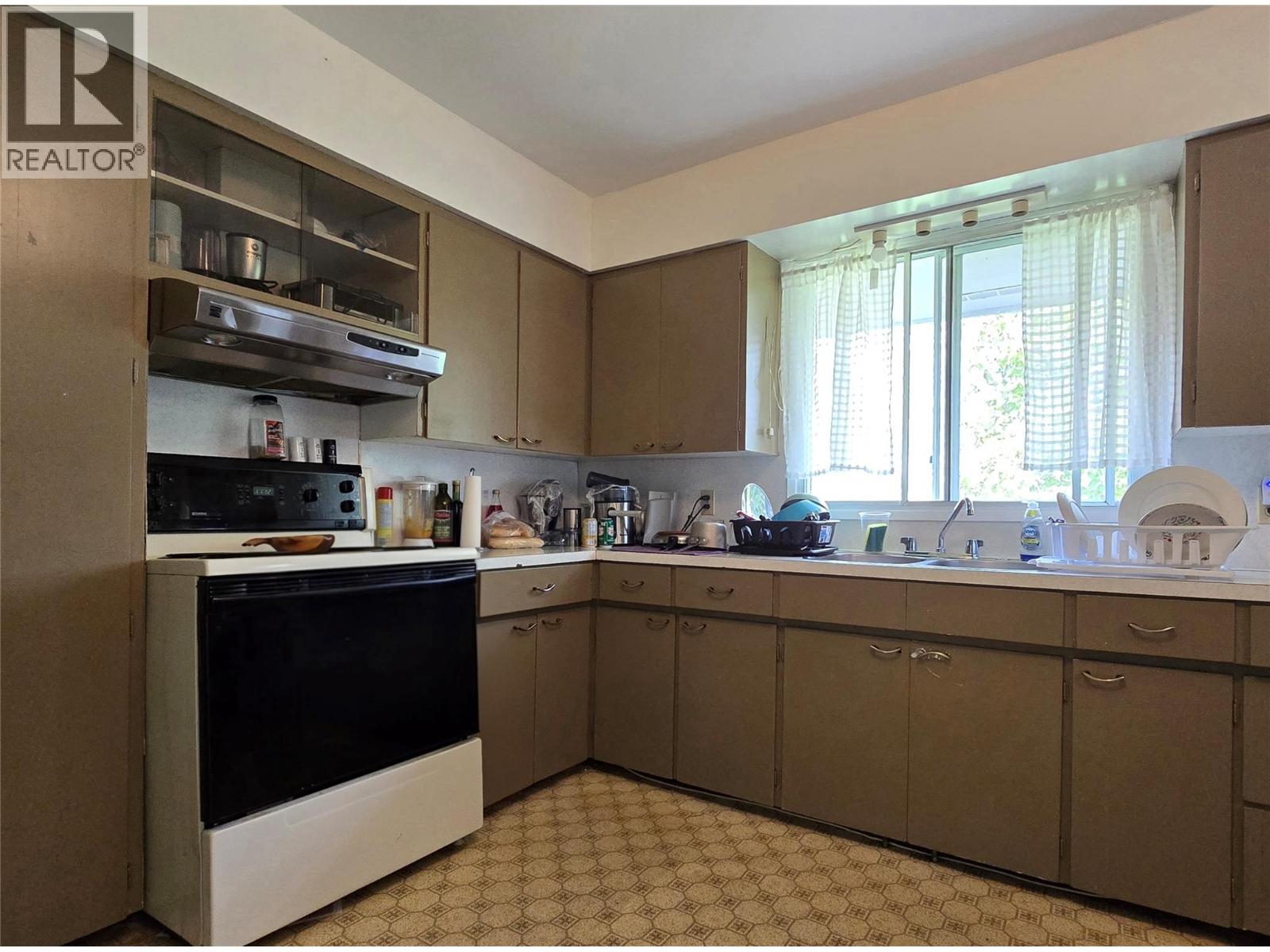 100 Barnes Street, Ashcroft, British Columbia  V0K 1A0 - Photo 5 - 10355448