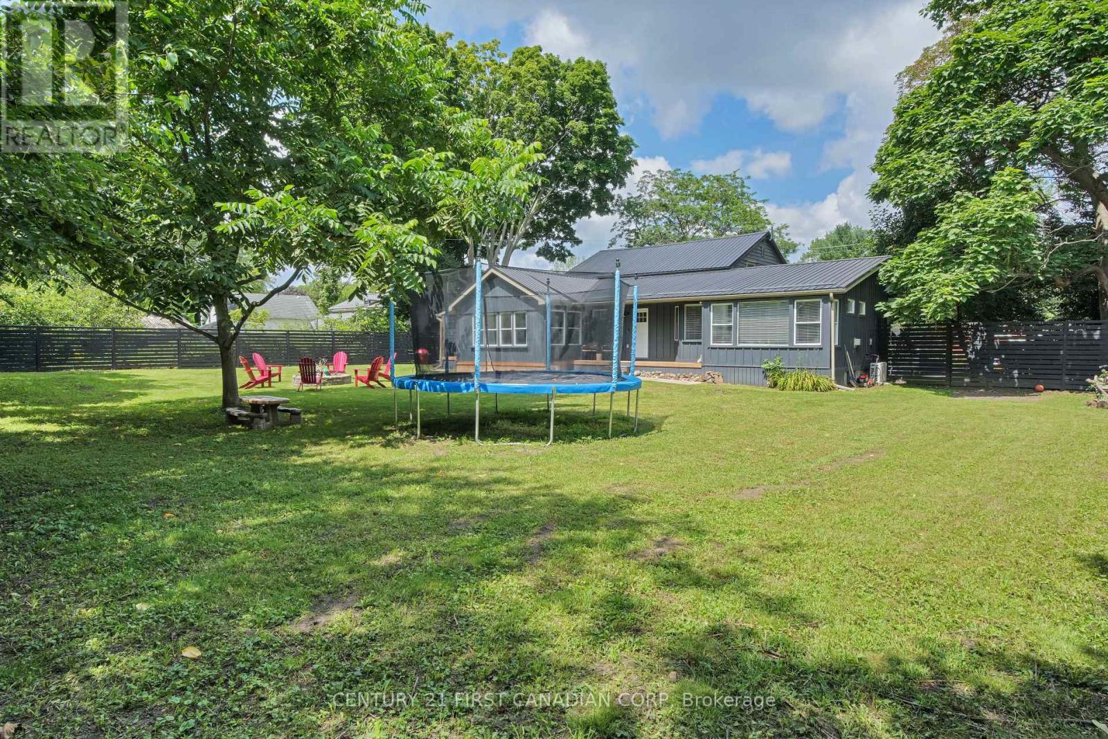 46277 Sparta Line, Central Elgin, Ontario  N5P 3S8 - Photo 19 - X12407717