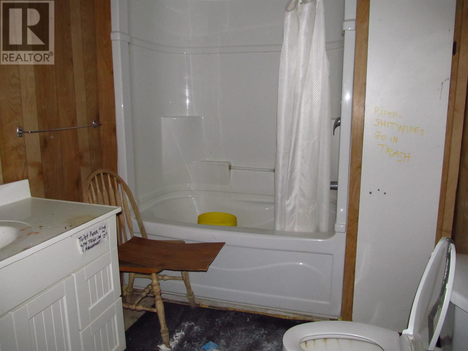 201 Fourth Ave Se, Geraldton, Ontario  P0T 1M0 - Photo 12 - TB252954