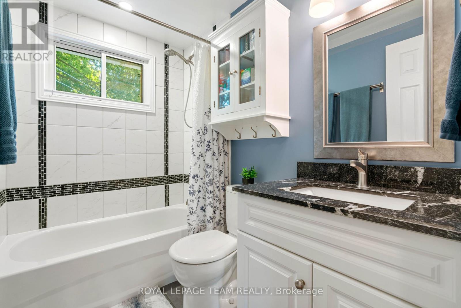 11 Sutton Drive, Edwardsburgh/cardinal, Ontario  K0E 1T1 - Photo 21 - X12407724
