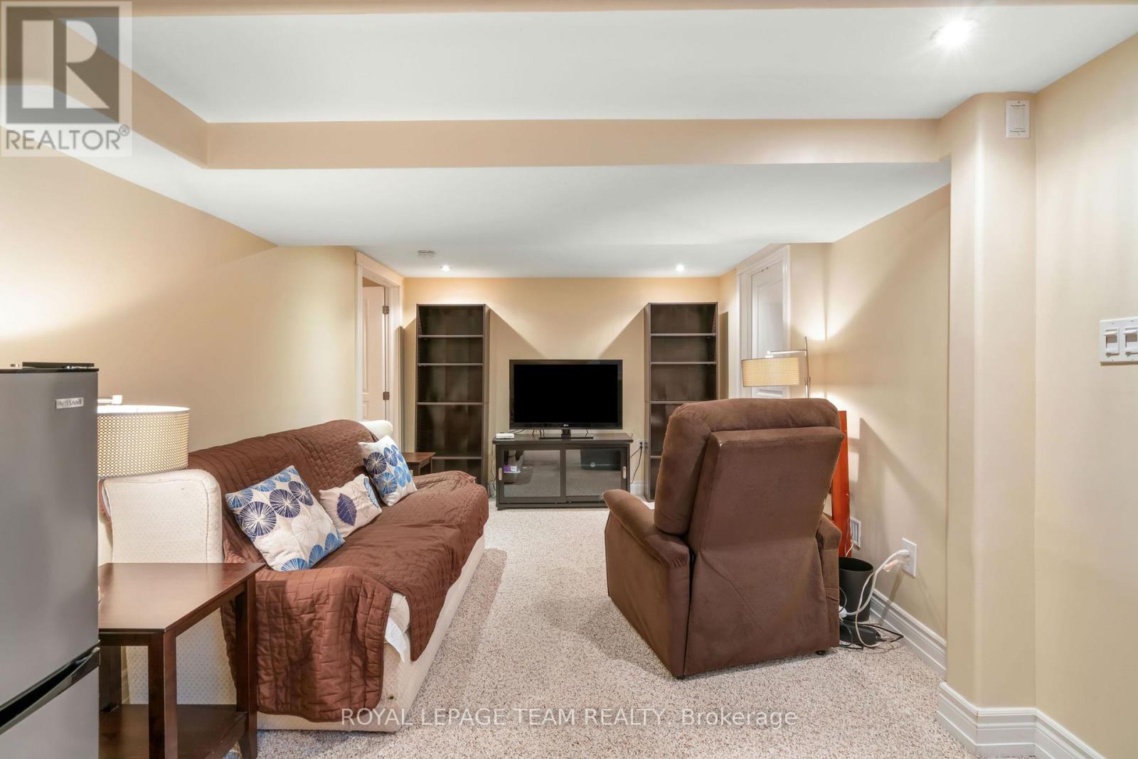 11 Sutton Drive, Edwardsburgh/cardinal, Ontario  K0E 1T1 - Photo 25 - X12407724