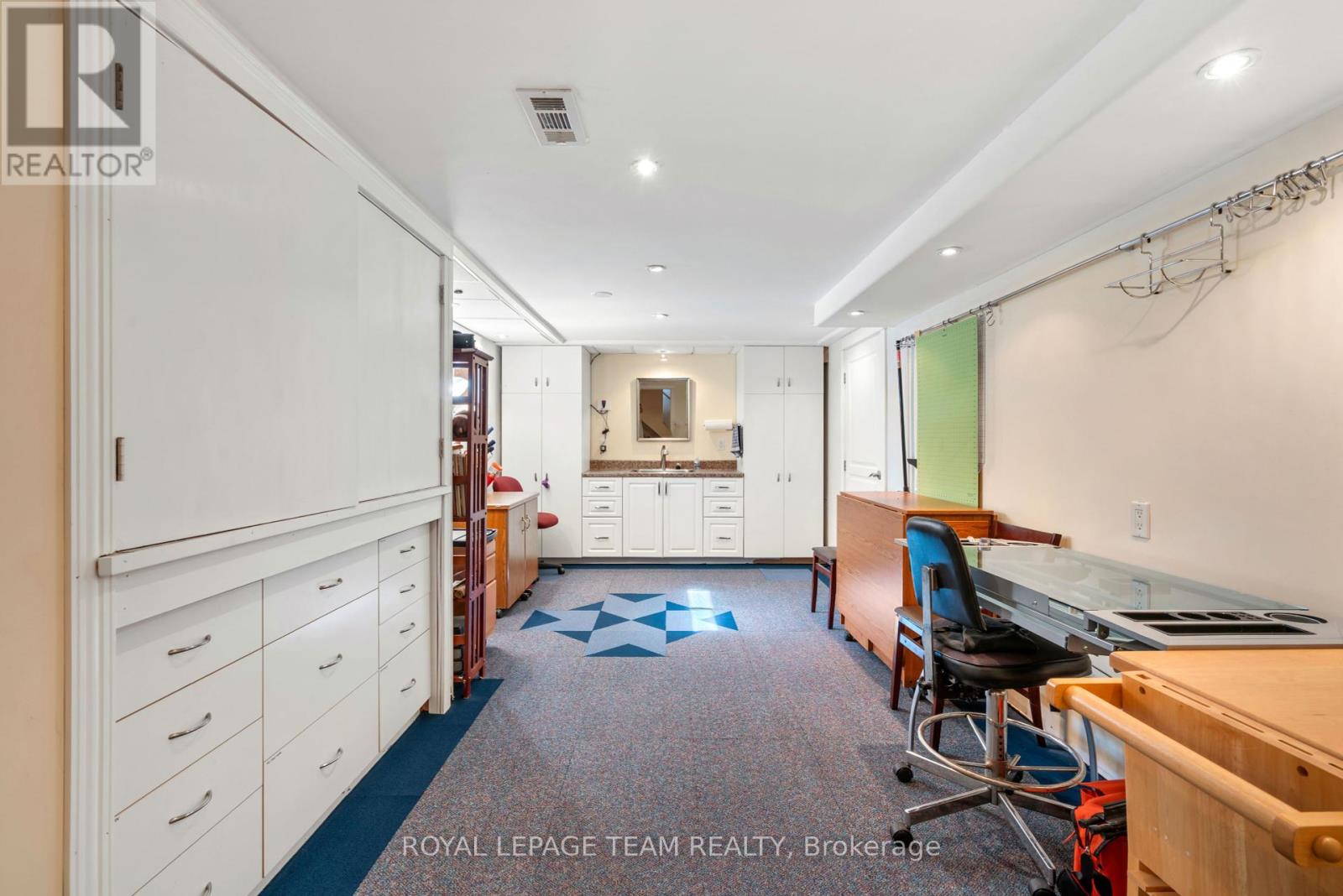 11 Sutton Drive, Edwardsburgh/cardinal, Ontario  K0E 1T1 - Photo 26 - X12407724
