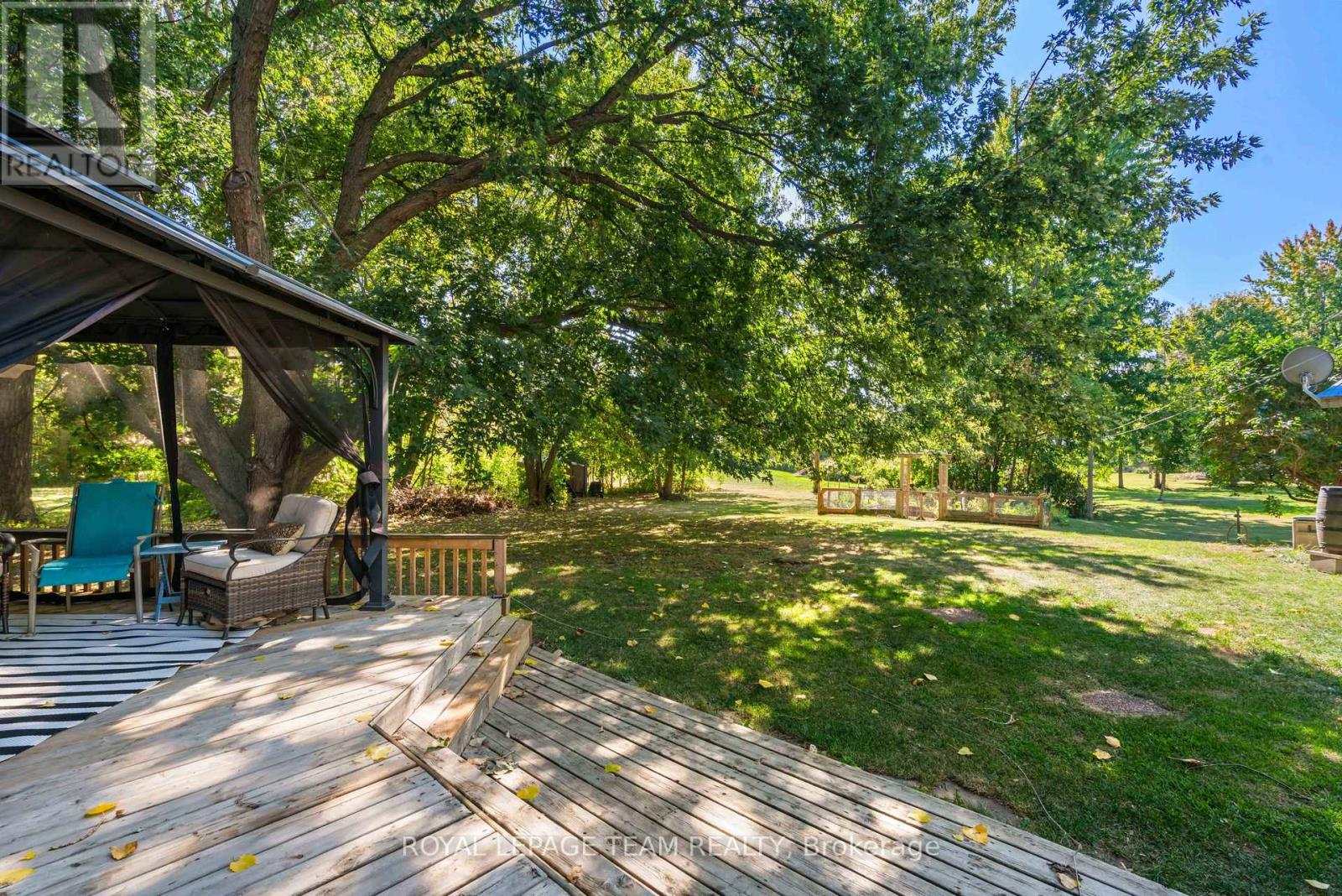 11 Sutton Drive, Edwardsburgh/cardinal, Ontario  K0E 1T1 - Photo 34 - X12407724