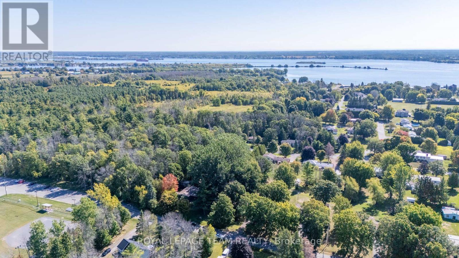 11 Sutton Drive, Edwardsburgh/cardinal, Ontario  K0E 1T1 - Photo 39 - X12407724