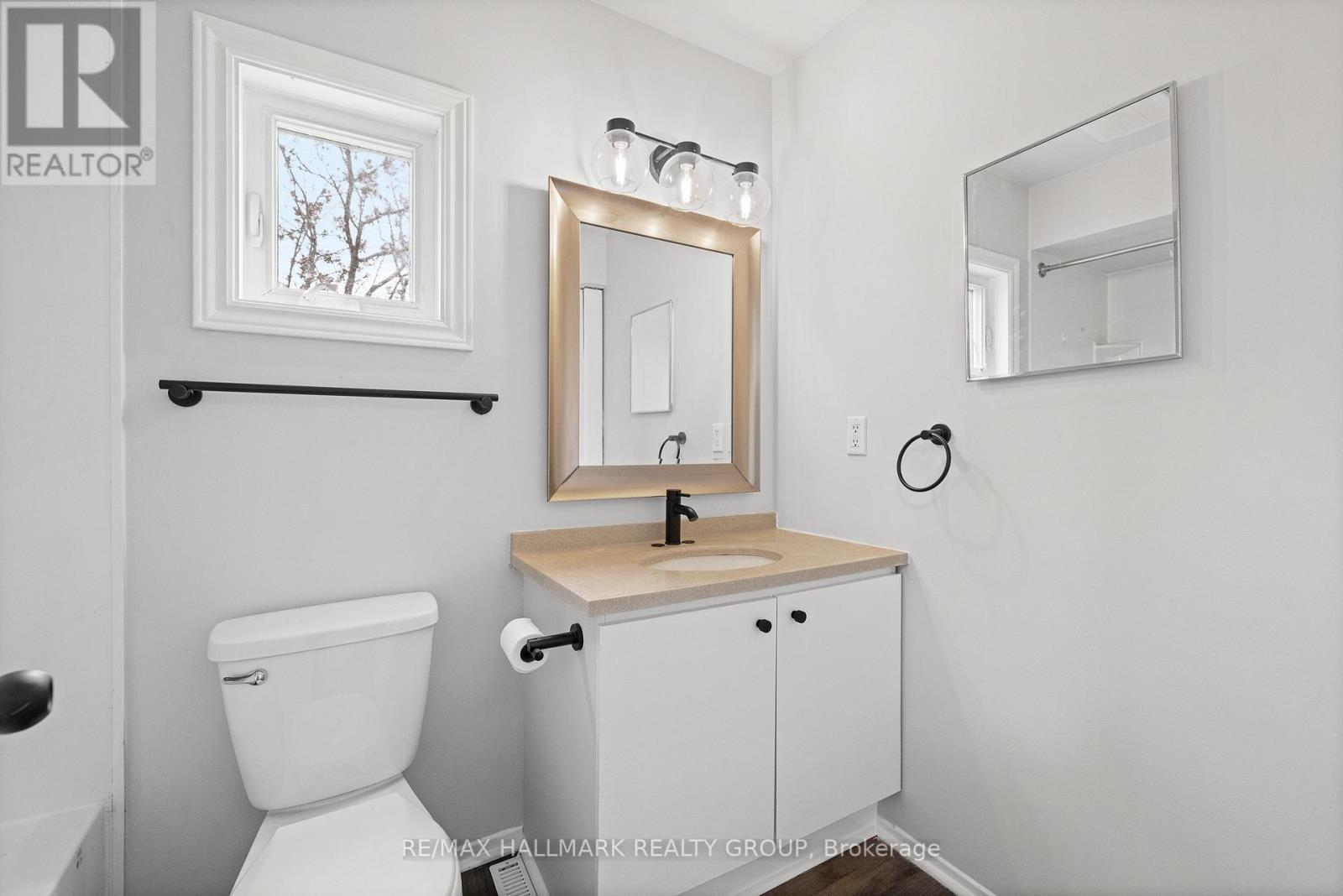 1083 Millwood Court, Ottawa, Ontario  K1C 3E9 - Photo 24 - X12407785