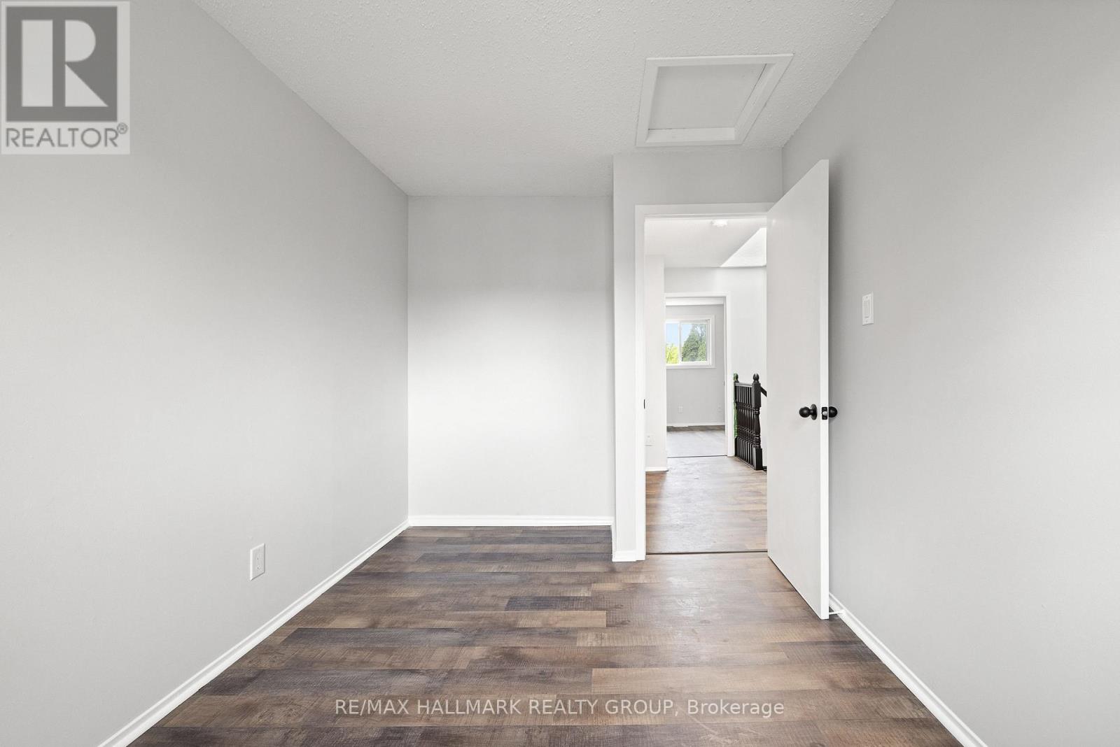 1083 Millwood Court, Ottawa, Ontario  K1C 3E9 - Photo 31 - X12407785