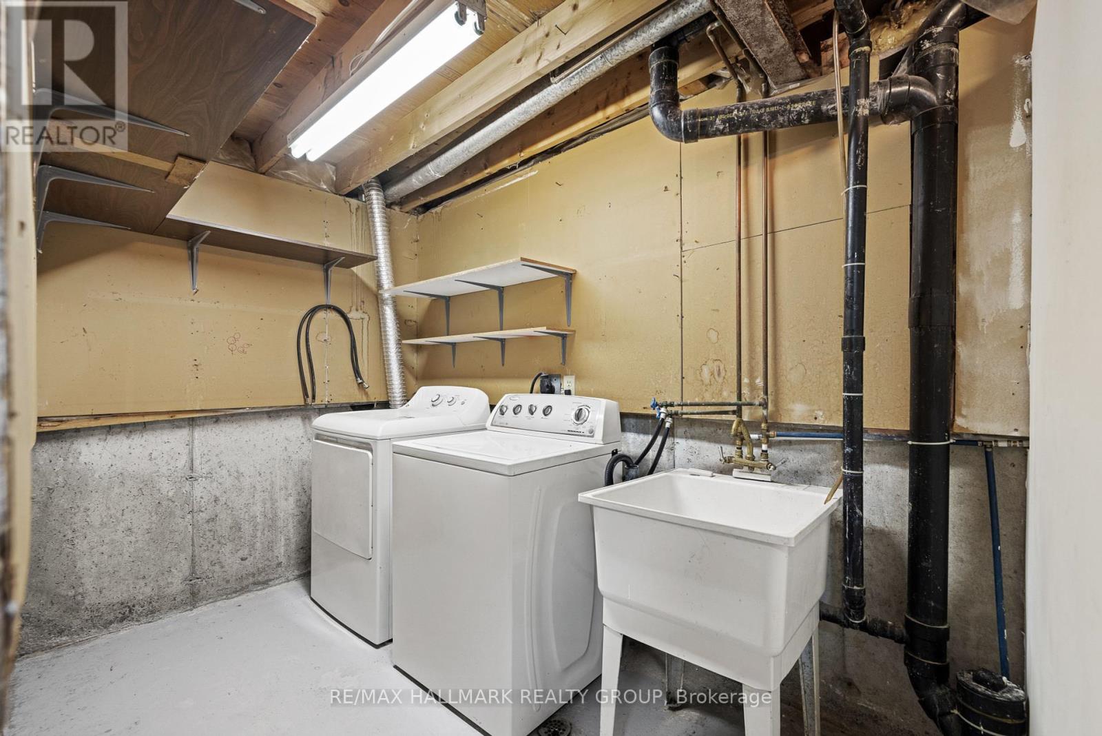 1083 Millwood Court, Ottawa, Ontario  K1C 3E9 - Photo 39 - X12407785