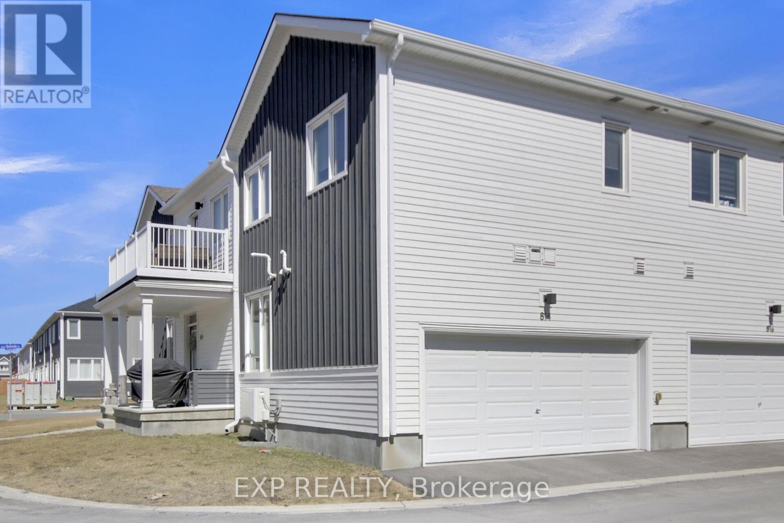 814 Bascule Place, Ottawa, Ontario  K0A 2Z0 - Photo 3 - X12407815