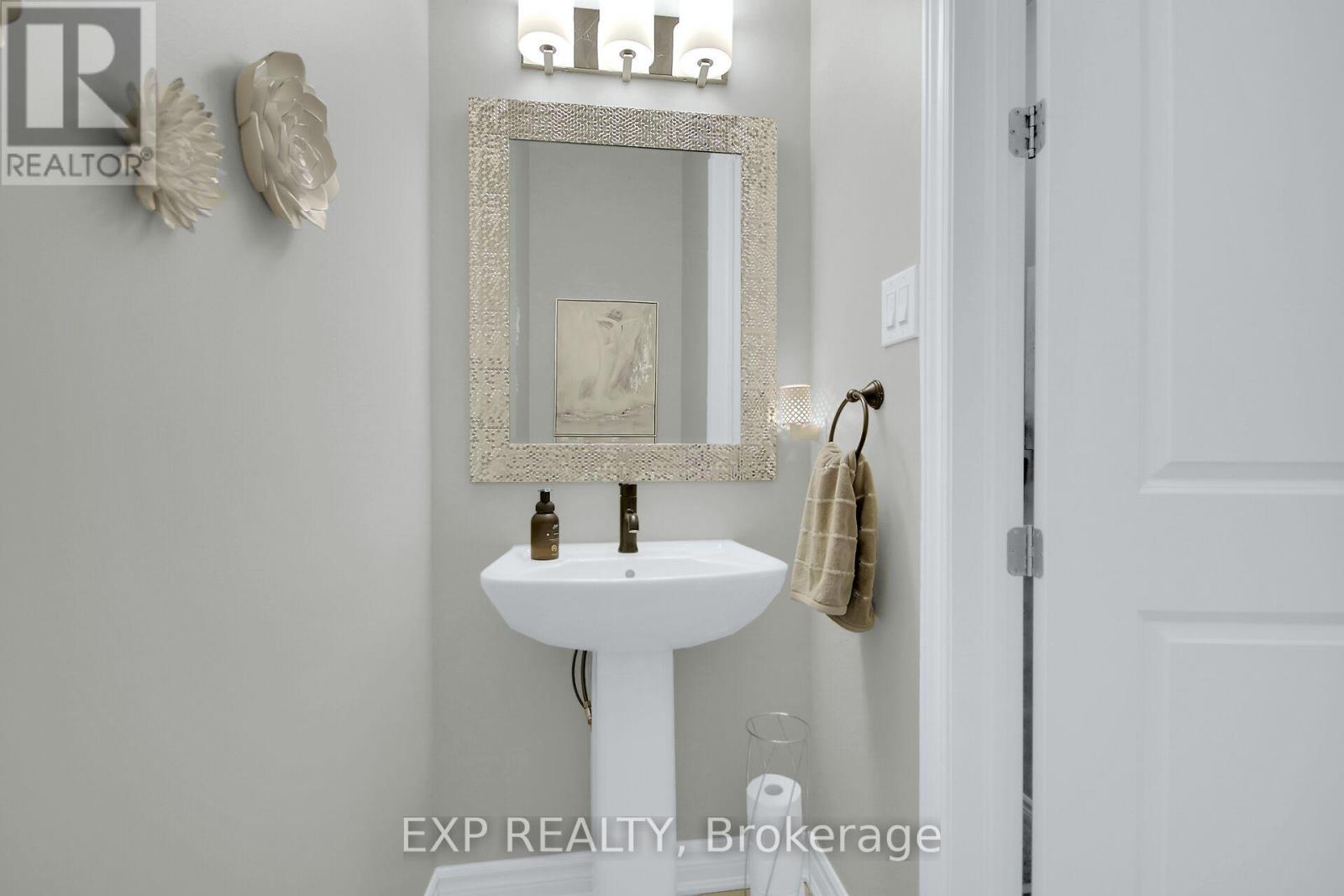 814 Bascule Place, Ottawa, Ontario  K0A 2Z0 - Photo 9 - X12407815