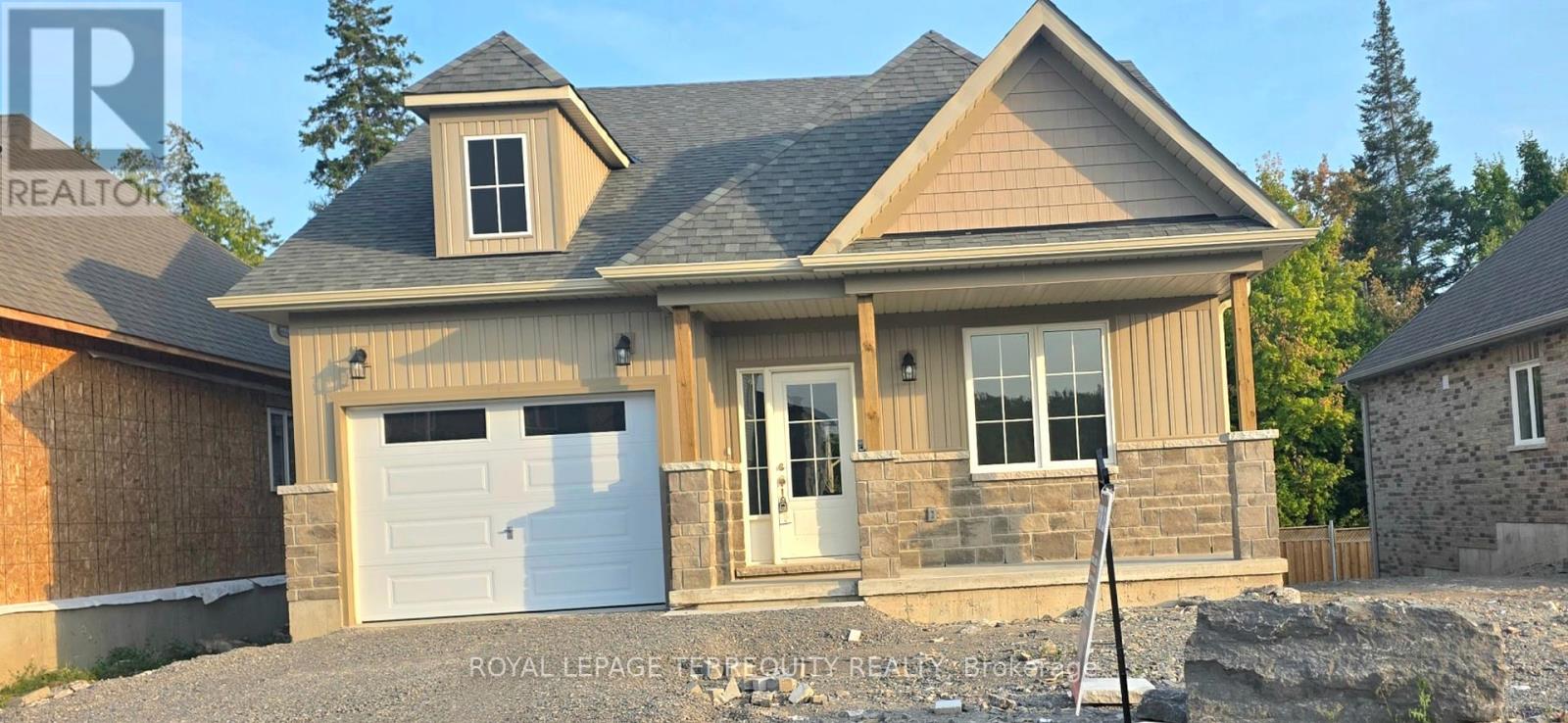 69 Hillcroft Way, Kawartha Lakes, Ontario  K0M 1A0 - Photo 2 - X12337293