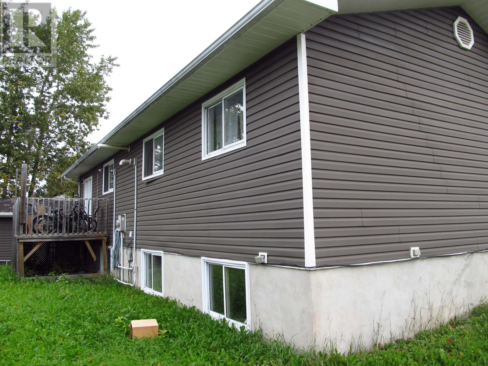 108 Queen St, Longlac, Ontario  P0T 2A0 - Photo 5 - TB252956