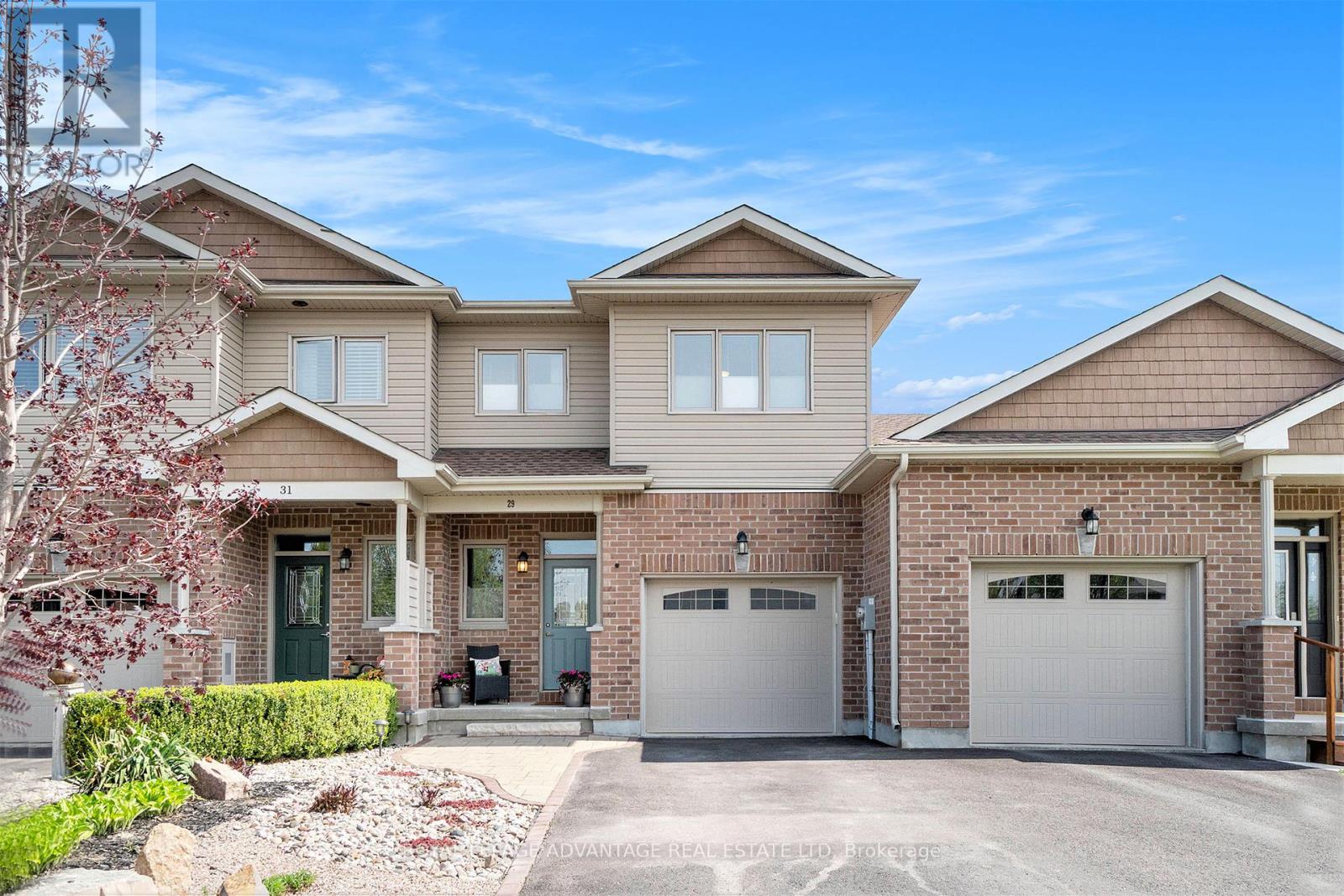 29 Perthmore Street, Perth, Ontario  K7H 3P1 - Photo 4 - X12151557