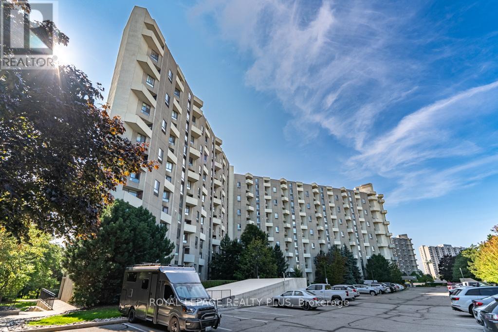 A22 - 284 MILL ROAD, Toronto, Ontario