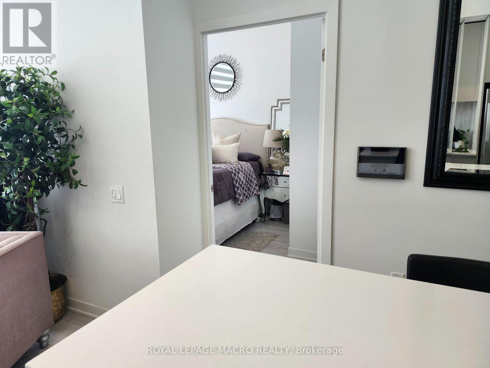 114 - 395 Dundas Street W, Oakville, Ontario  L6M 5R8 - Photo 22 - W12407656