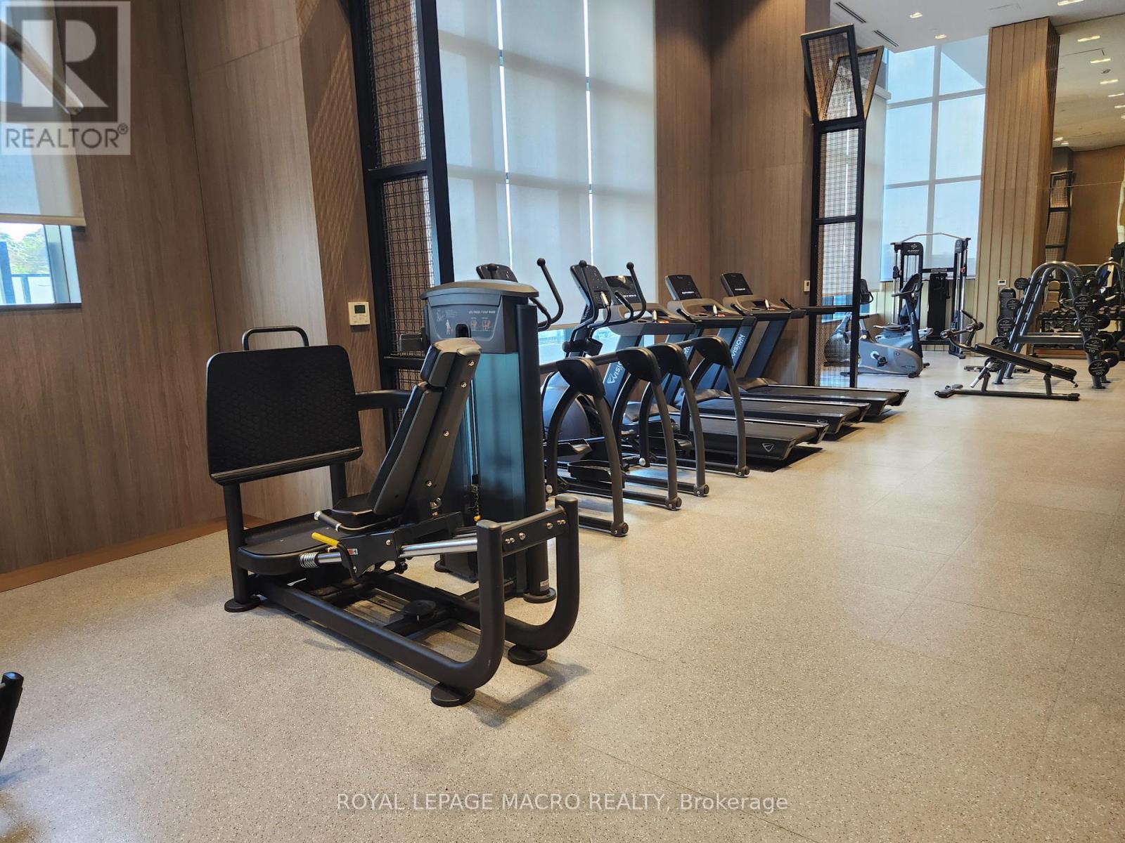 114 - 395 Dundas Street W, Oakville, Ontario  L6M 5R8 - Photo 33 - W12407656